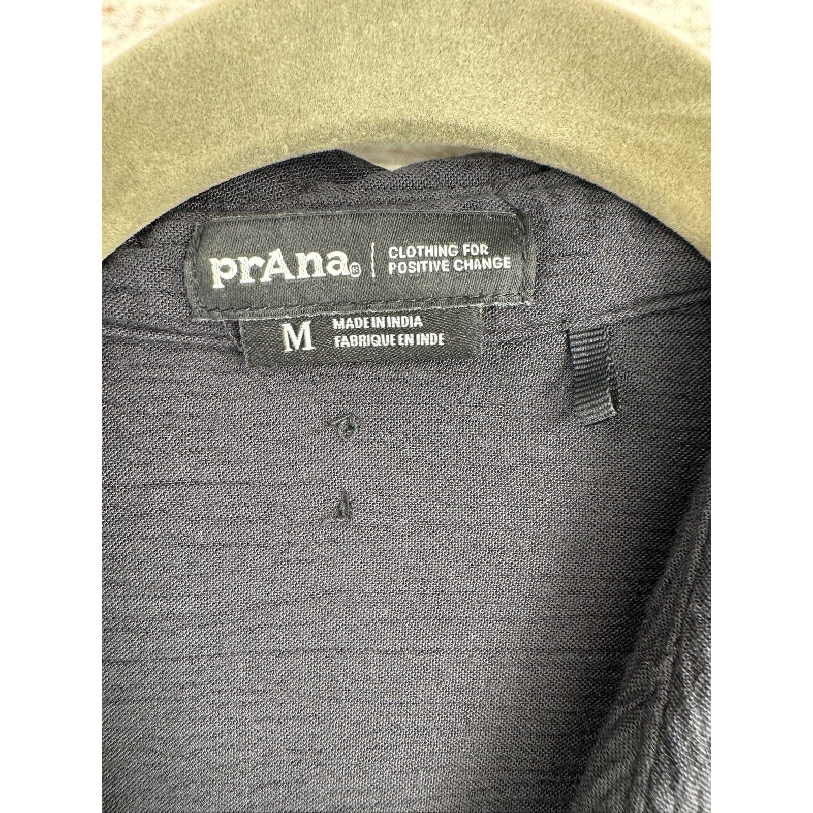 prAna Organic Cotton Button Down Tunic Shirt Womens Medium Black Stretch Pockets
