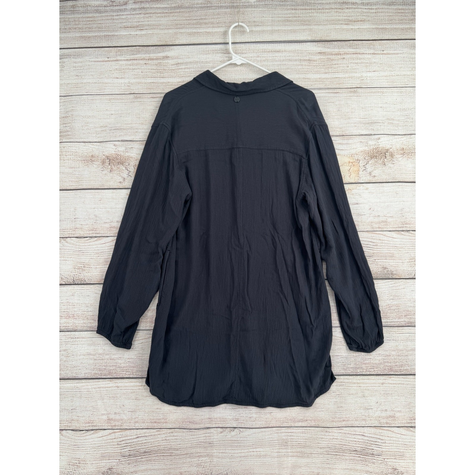 prAna Organic Cotton Button Down Tunic Shirt Womens Medium Black Stretch Pockets