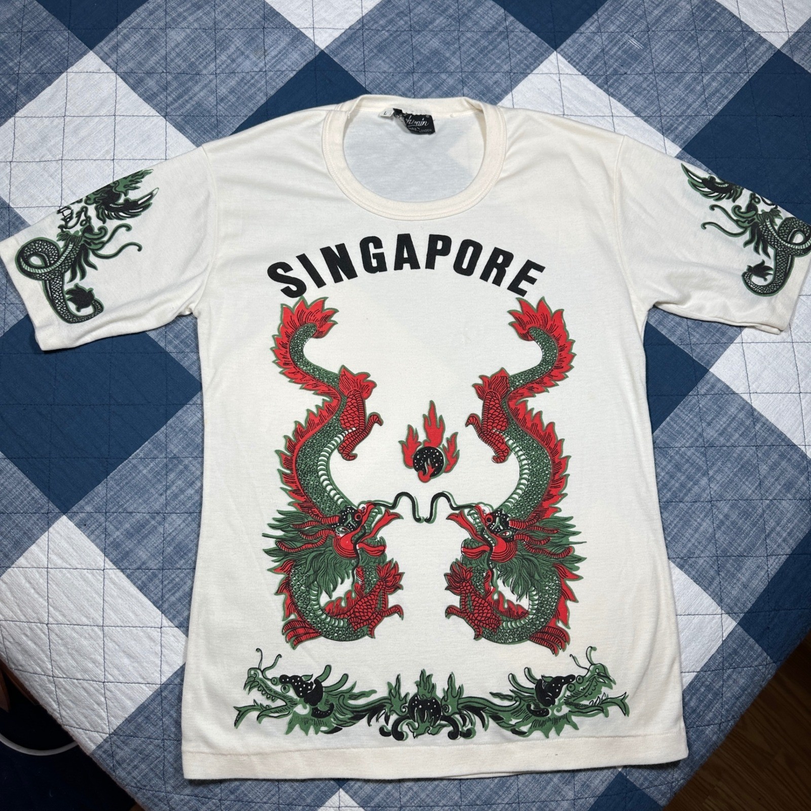 Rare Vintage 70s Singapore Dragon Graphic Shirt White Souvenir Tee Sleeve Hit