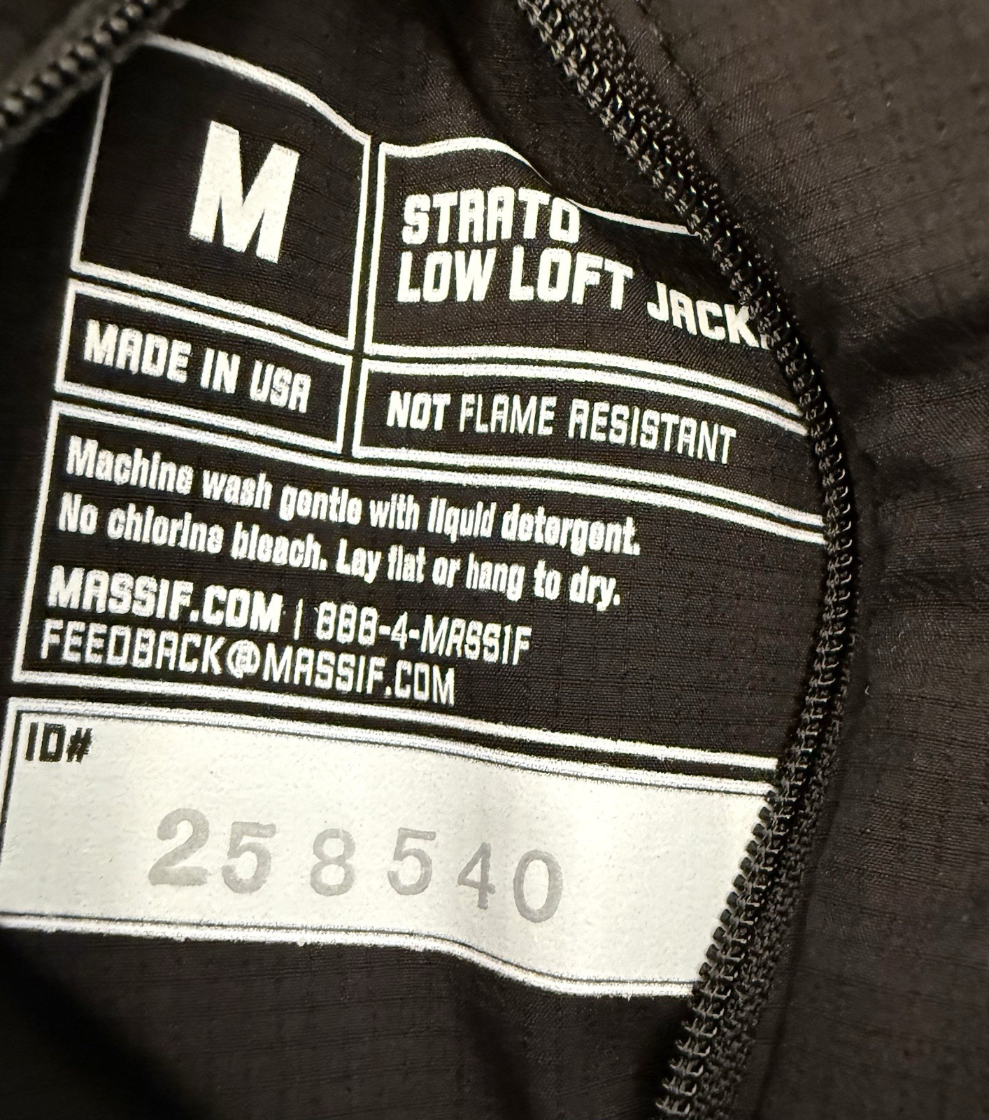 Massif Strato Low Loft Reversible Jacket – Camo /Black, Size M-R (non FR)