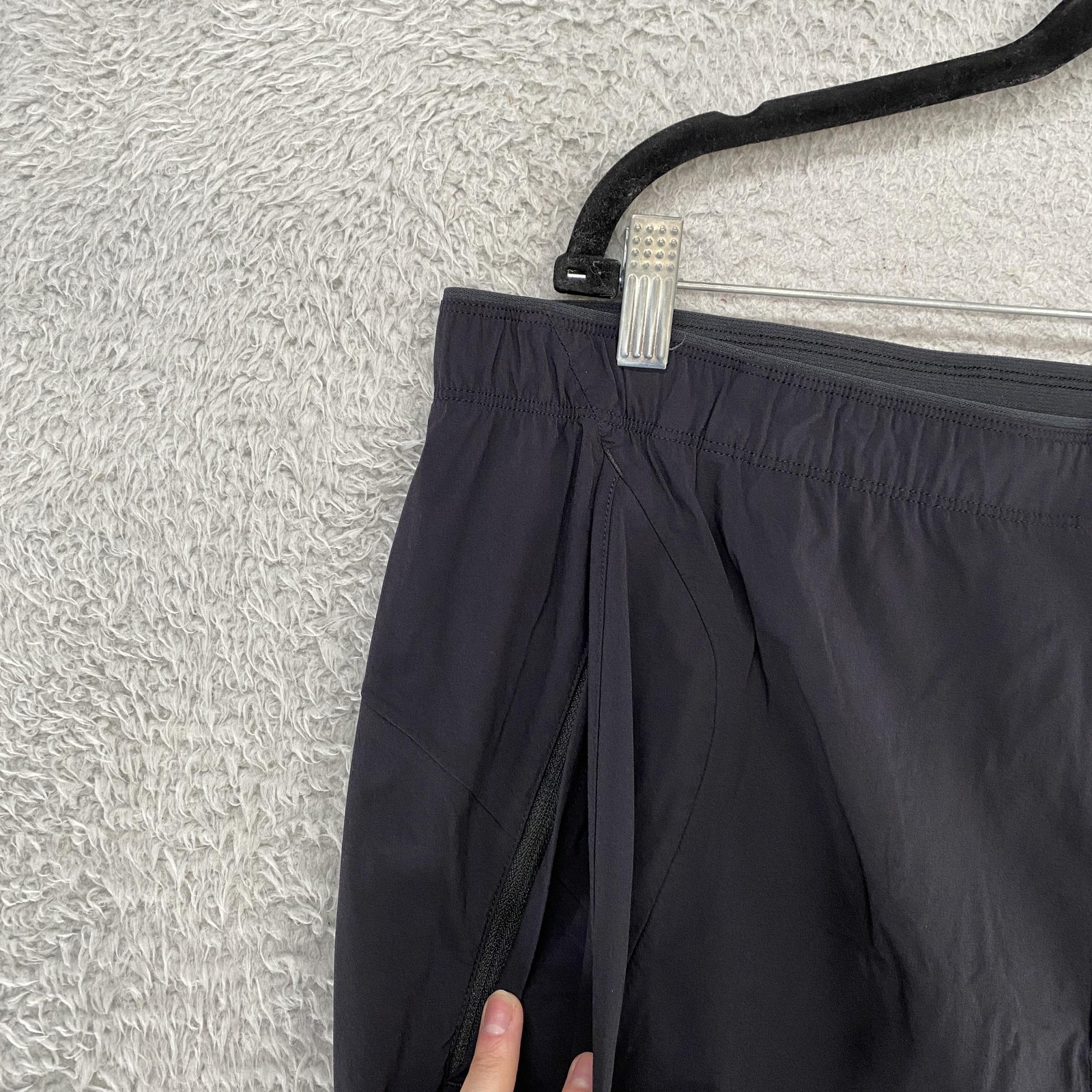 Paskho Pants Mens XL Black Nylon Stretch Travel Tech Windbreaker XL