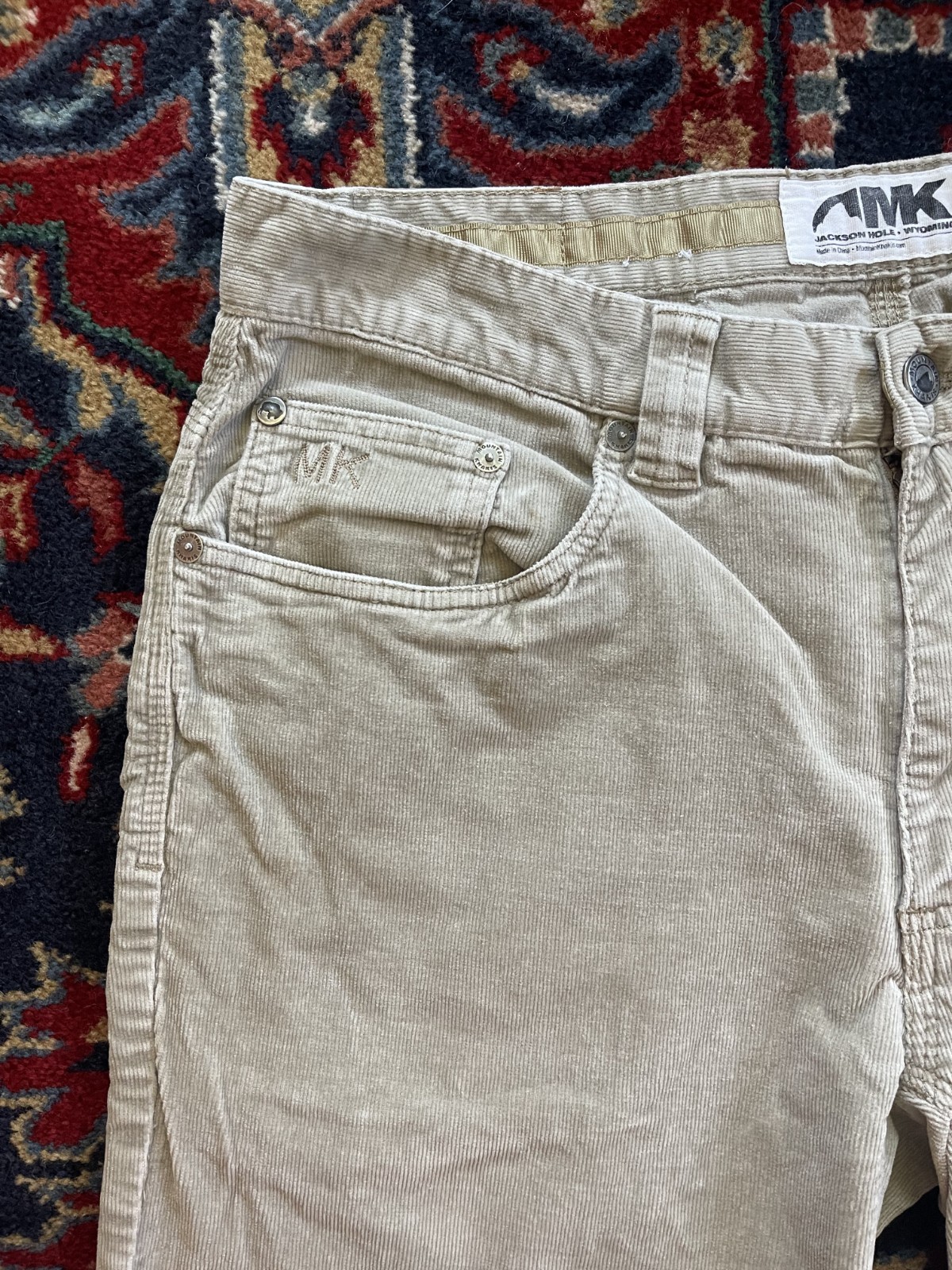 Mountain Khakis Men’s Beige Relaxed Fit Flat Front Chino Size 34 x 32