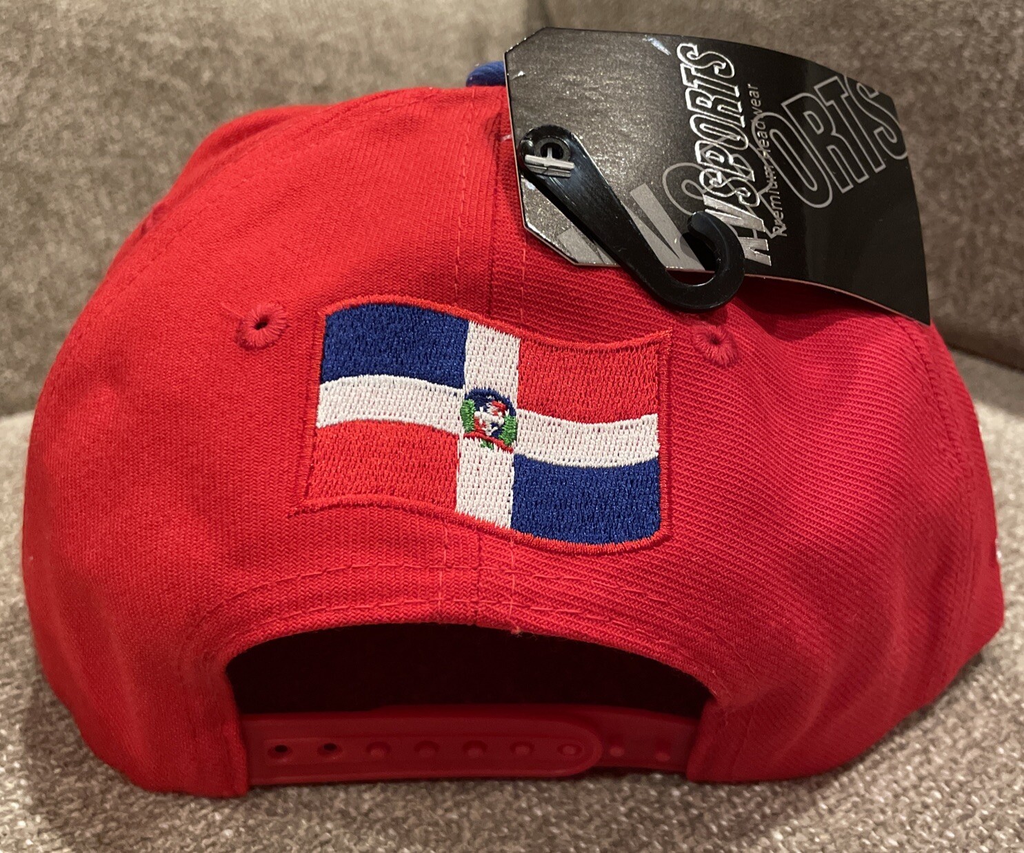 Dominican Republic Red Baseball Hat cap Gorra limited new DR Shield And Flag