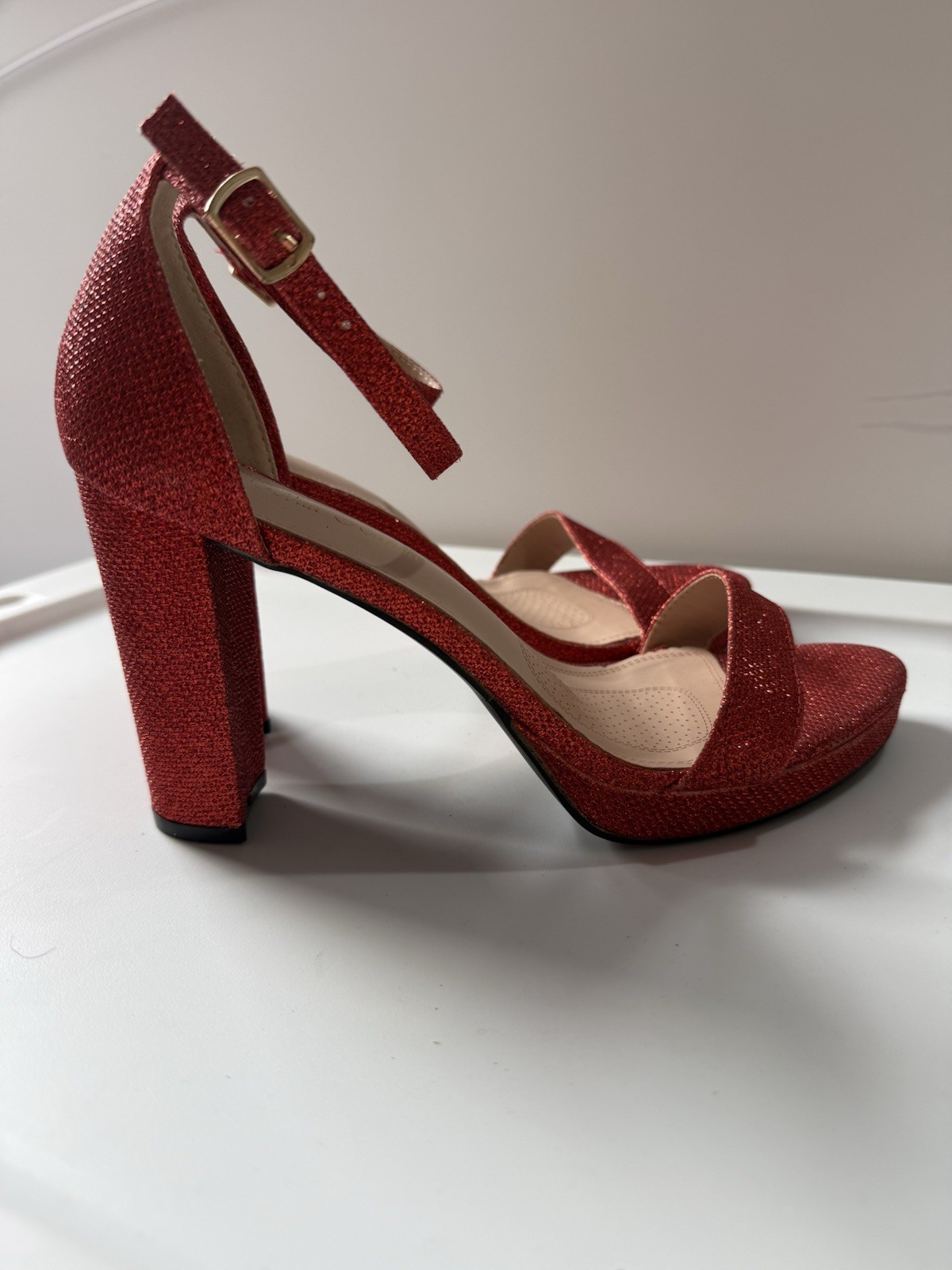 Bata Women Red Glitter Strappy Ankle Strap Open Toe Block Heel Sandals 8.5