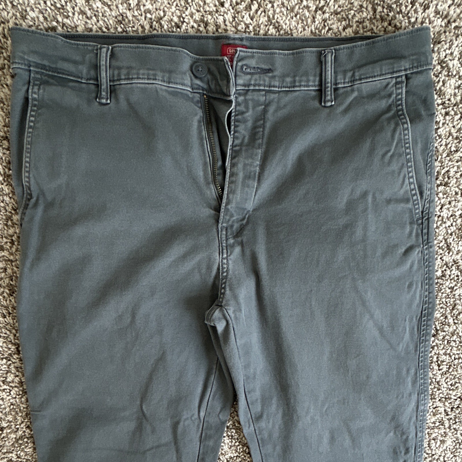 Levi’s XX Chino Men’s Gray Cotton Twill Tapered Flat Front Chino Pants 34