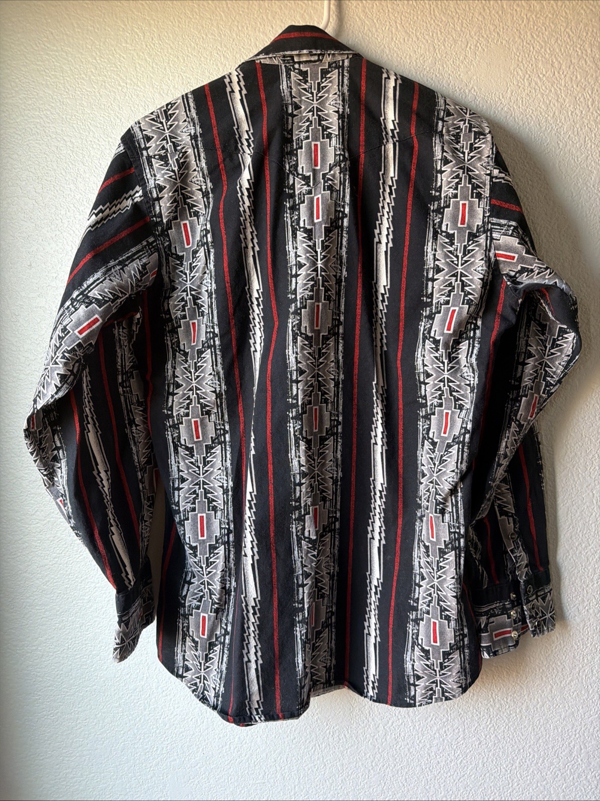 Panhandle Slim Men’s Large Western Aztec Southwestern Black Pearl Snap Shirt