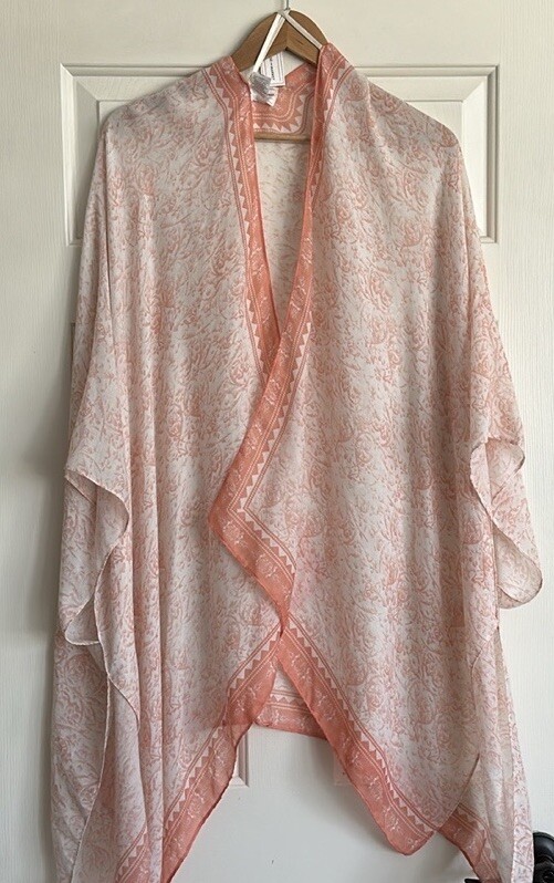 Melrose And Market Orange Kimono