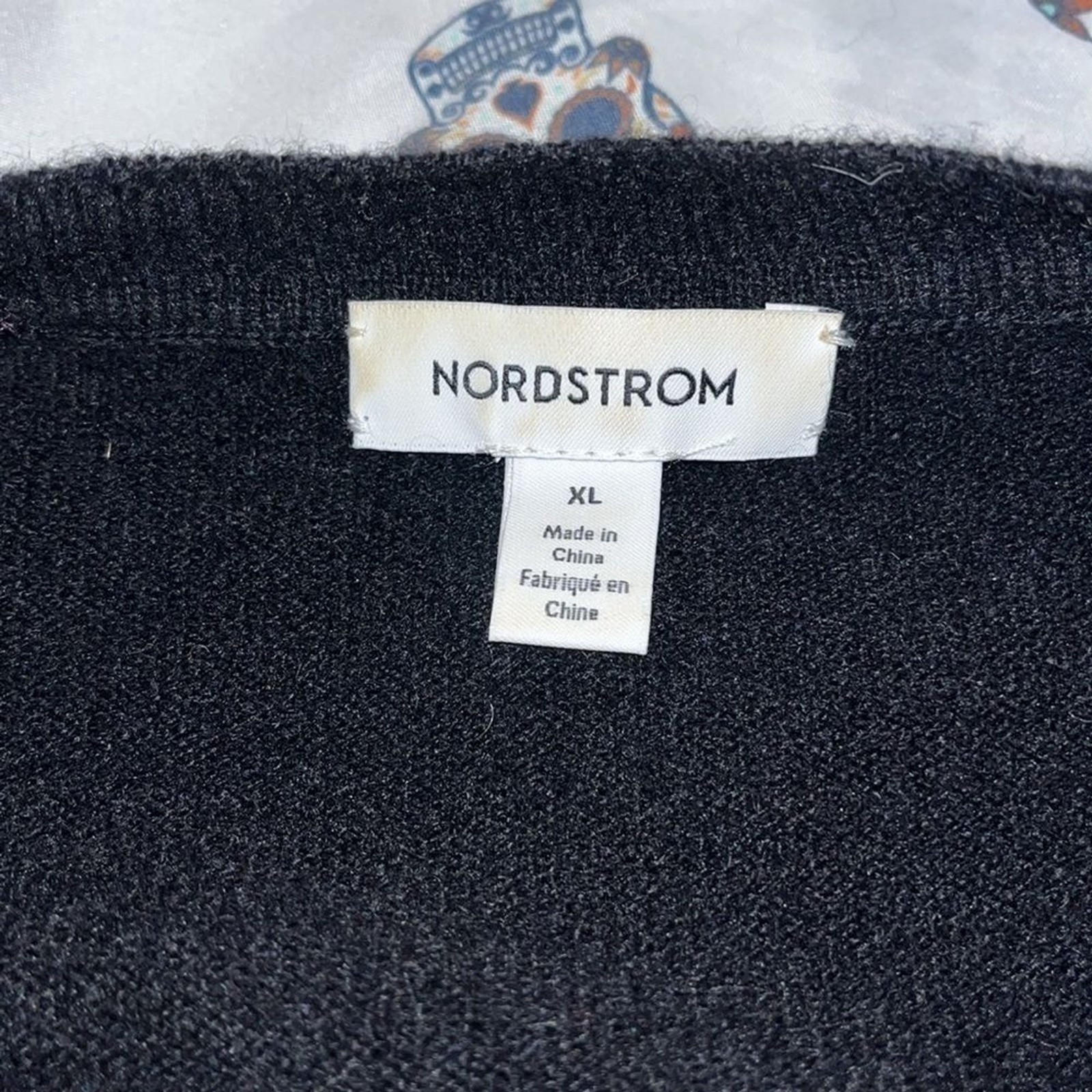 STAR PATTERN CASHMERE SWEATER IN BLACK- IVORY STARS