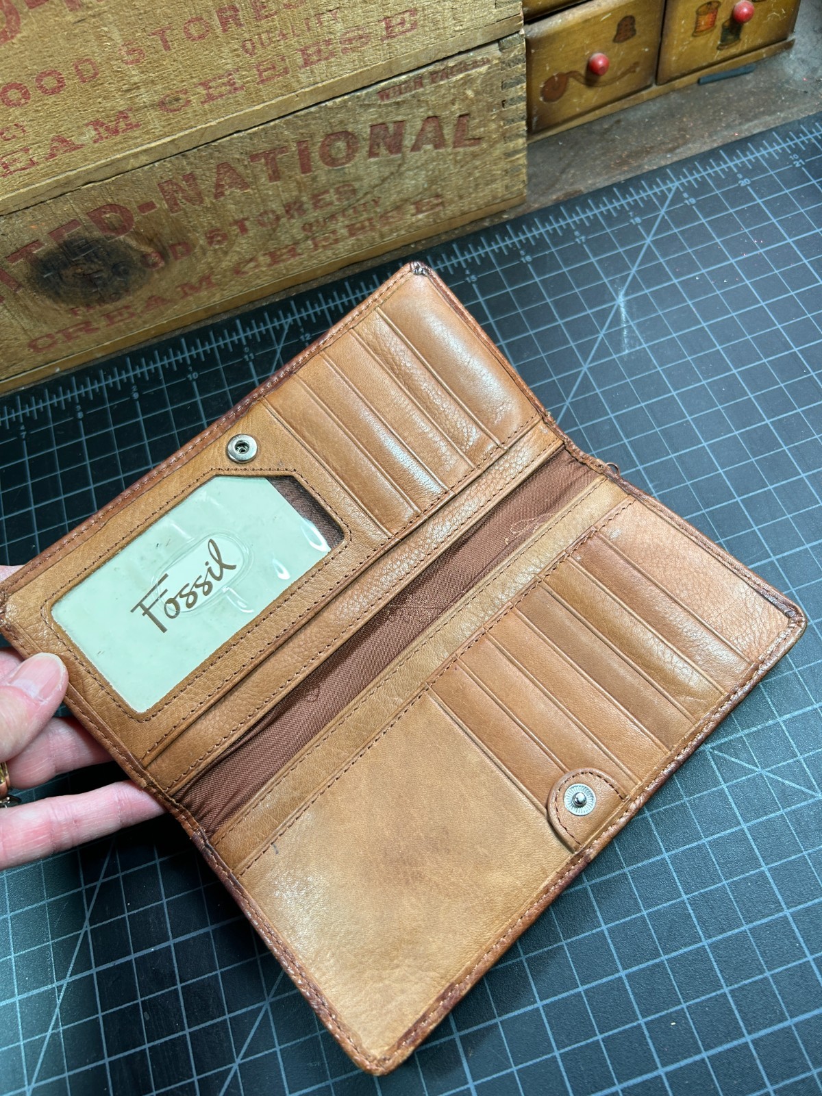 Fossil Genuine Leather Women Long Bifold Wallet Tan Brown Snap Zip Many Card