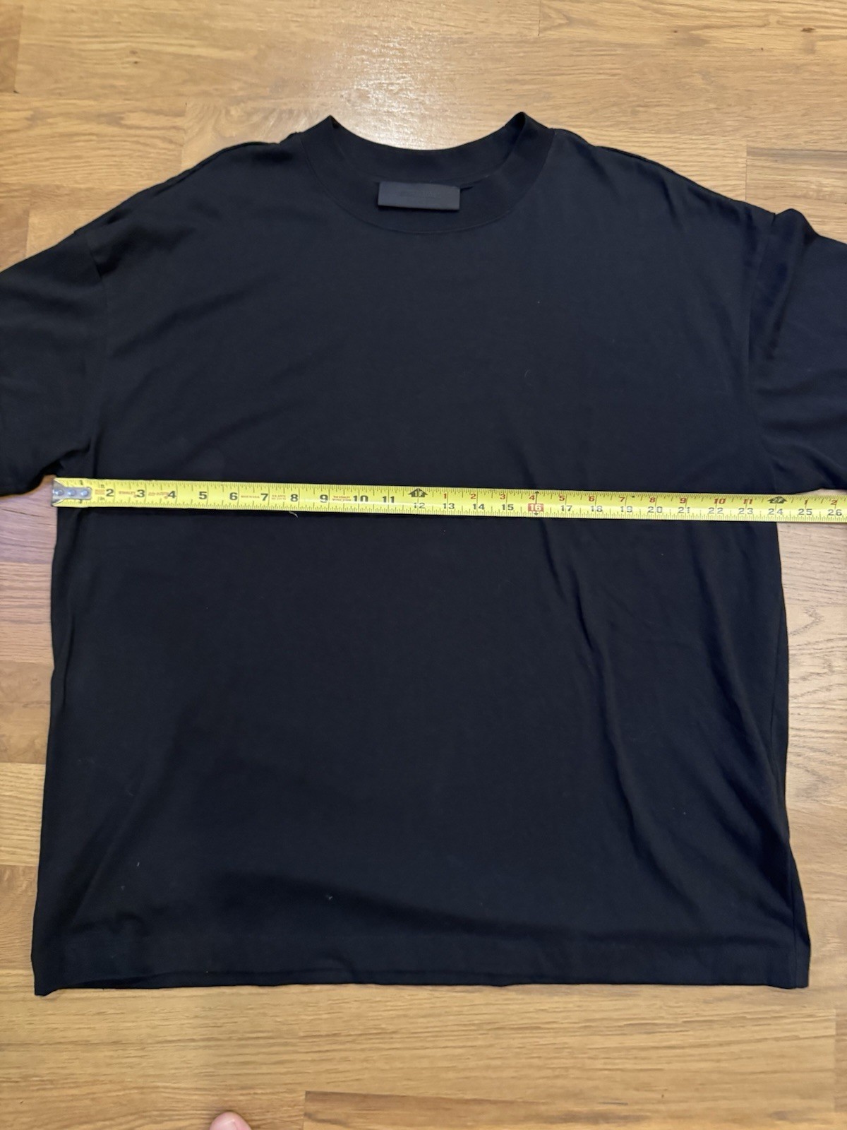 essentials t shirt men 28 in length/ 24 in width