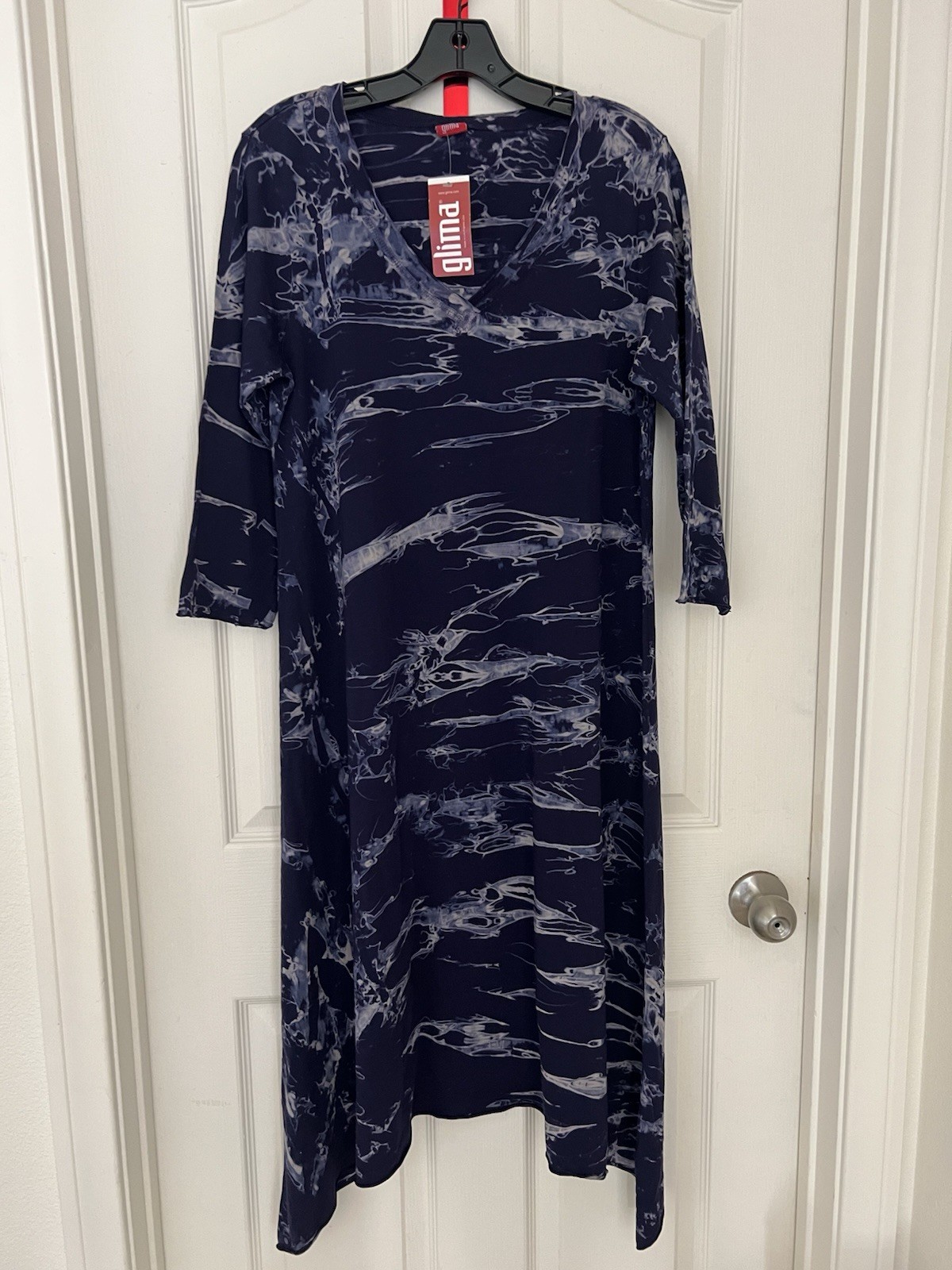 NWT Glima Women’s Dress Tie Dye 100% Cotton Navy V-neck Sz Medium Juniors