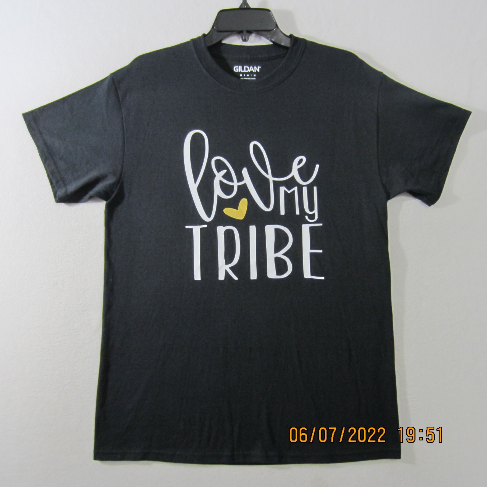 Gildan Shirt Womens Medium Black Love My Tribe Short Sleeve Casual Cotton Ladies