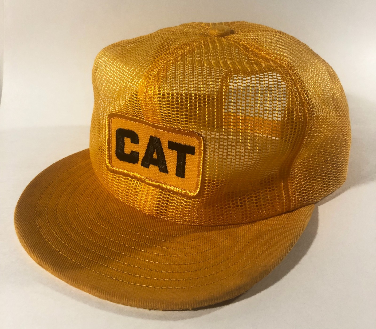 Vintage CAT Tractor Co. Patch Snapback Full Mesh Trucker Hat Louisville MFG. Co.
