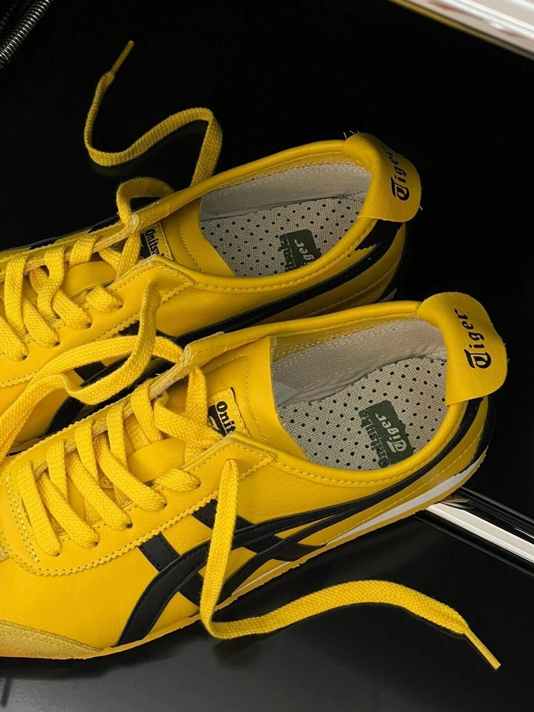 Onitsuka Tiger Mexico 66 Yellow Black Sneakers 1183C102 751 Kill Bill Comfy Shoe