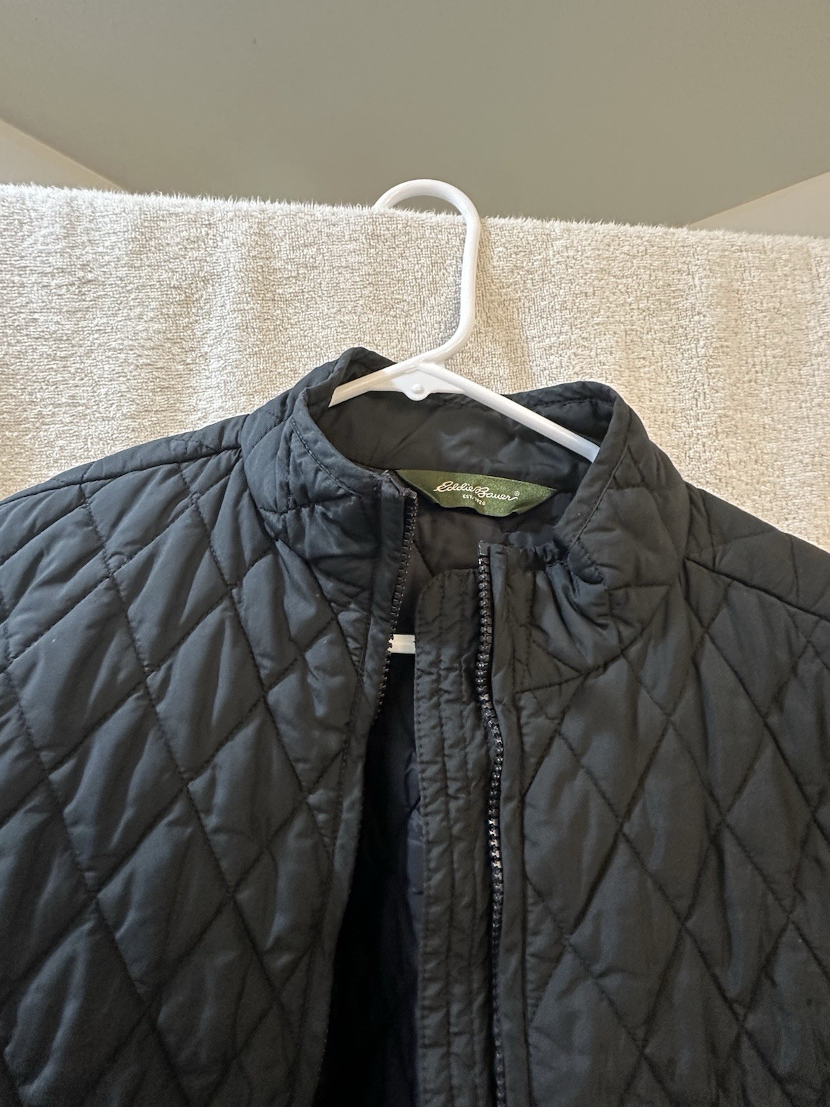 Eddie Bauer Women’s Black Quilted Full Zip Short Jacket Coat Size S