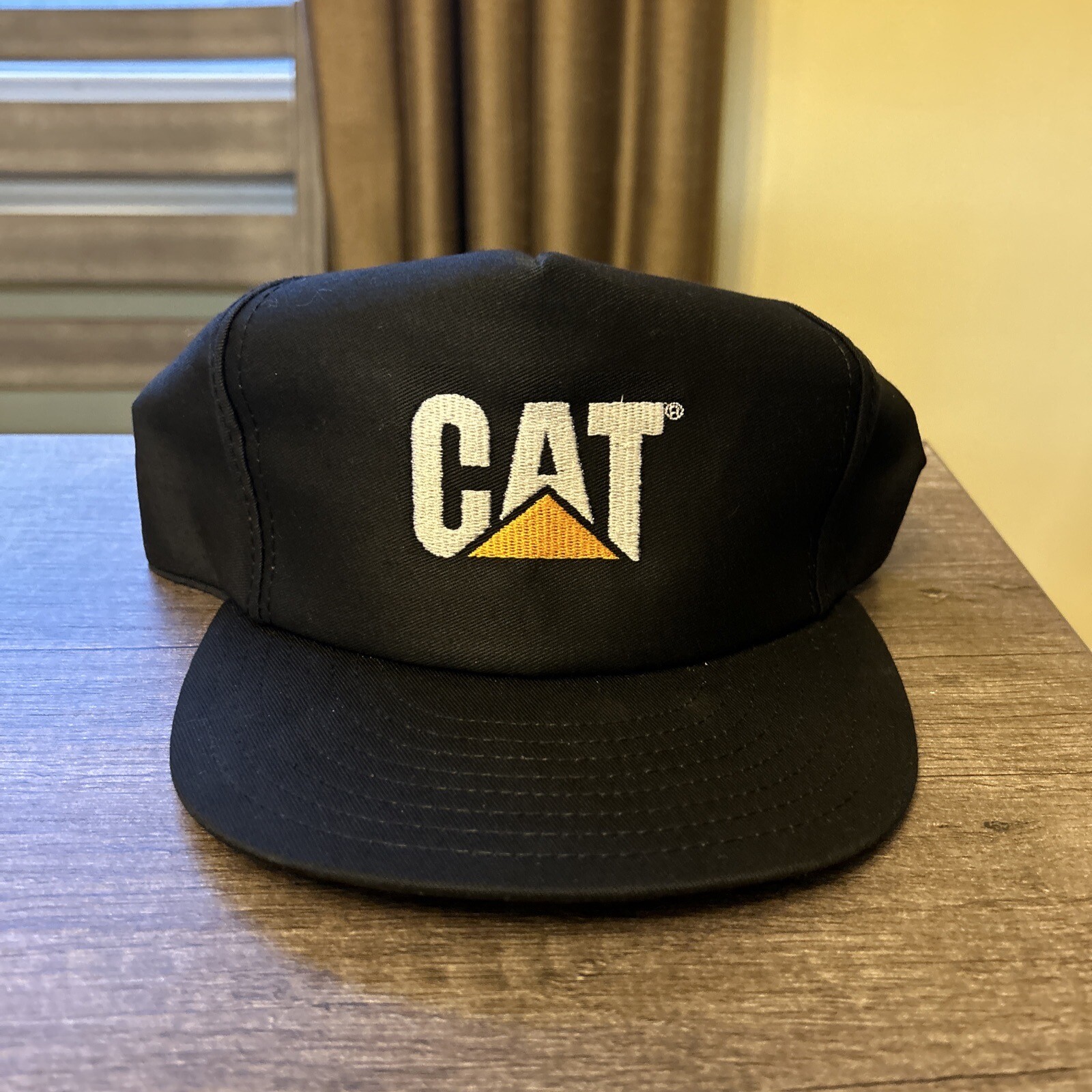 Vintage Cat Caterpillar Hat Louisville Mfg Co