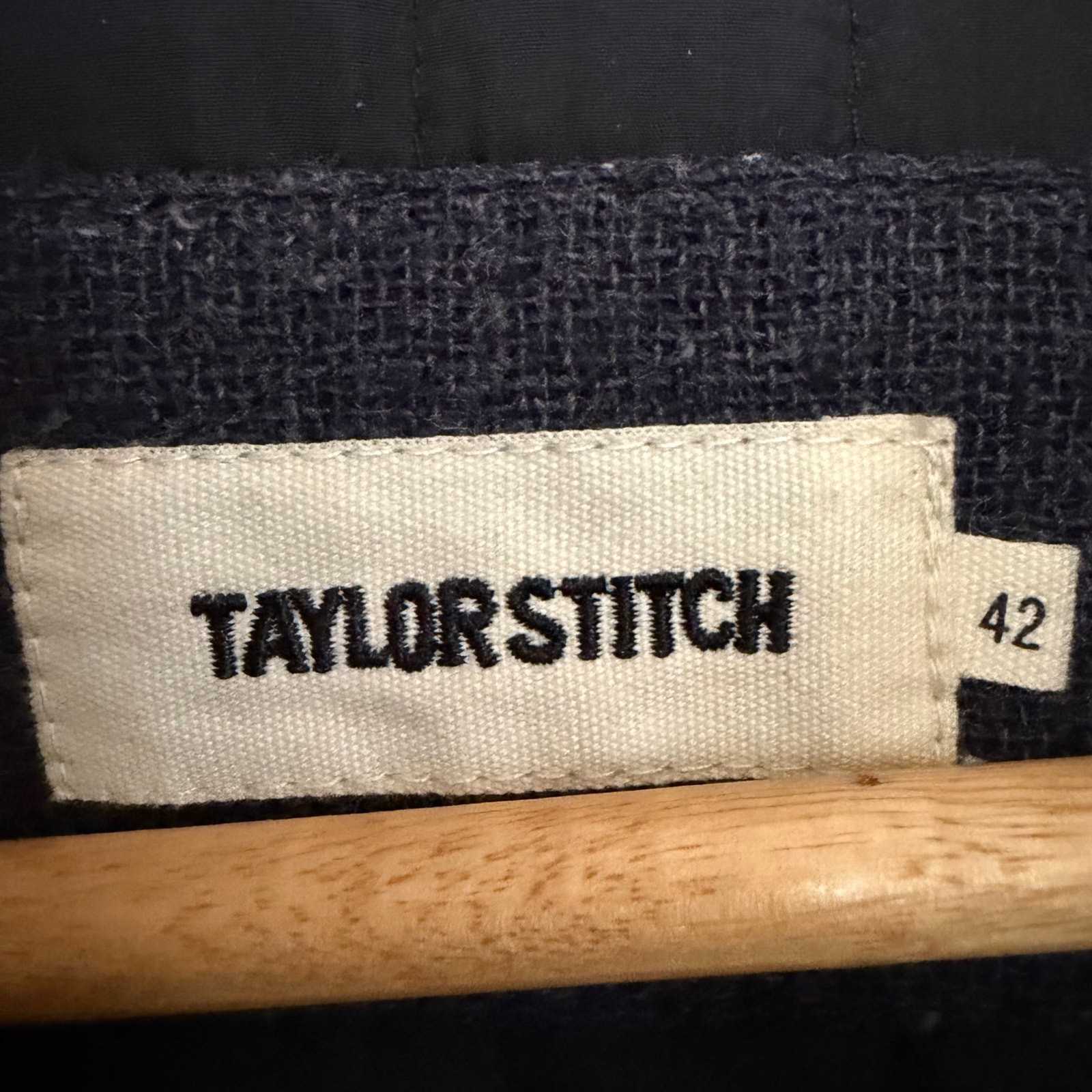 TAYLOR STITCH The Lined Utility Work Shirt Quilted Charcoal Donegal, 42/Large