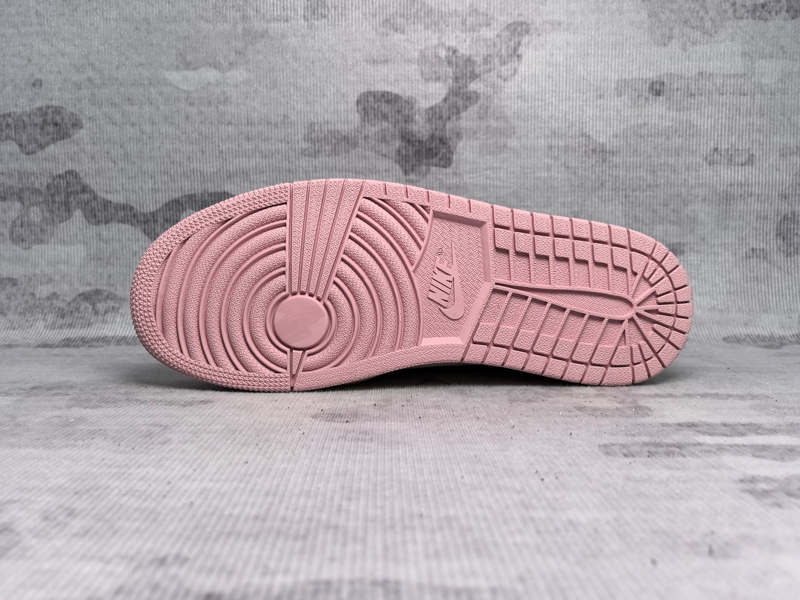 Brand New AJ1 Retro Low OG SP x Scot Pink White DM7866-600 Size 4-12