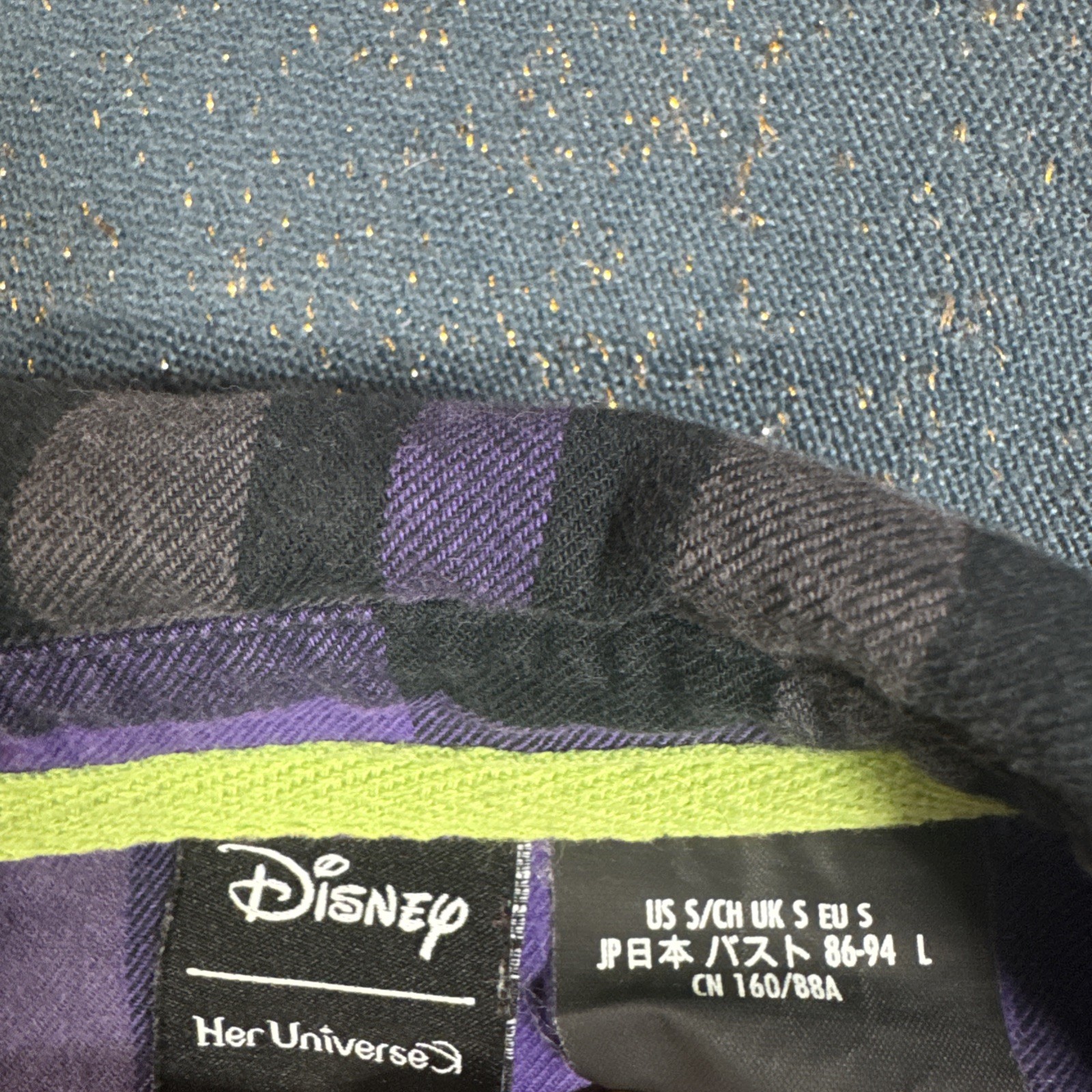NWT Disney Her Universe Haunted Mansion Hitchhiking Ghosts Purple Plaid Shirt L