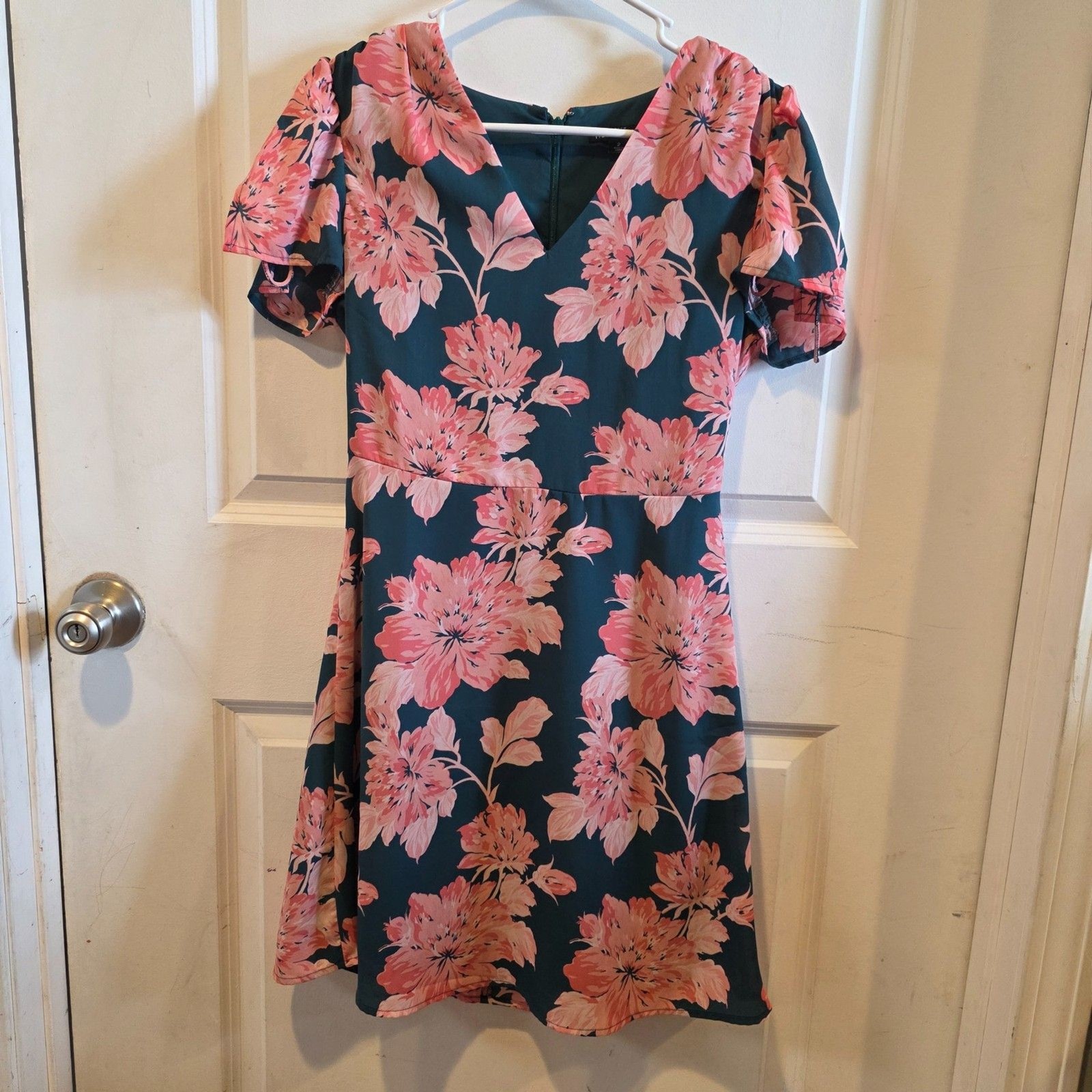J.Crew Mercantile Floral Dress Women’s Size 2 Pink Green V-Neck Dress