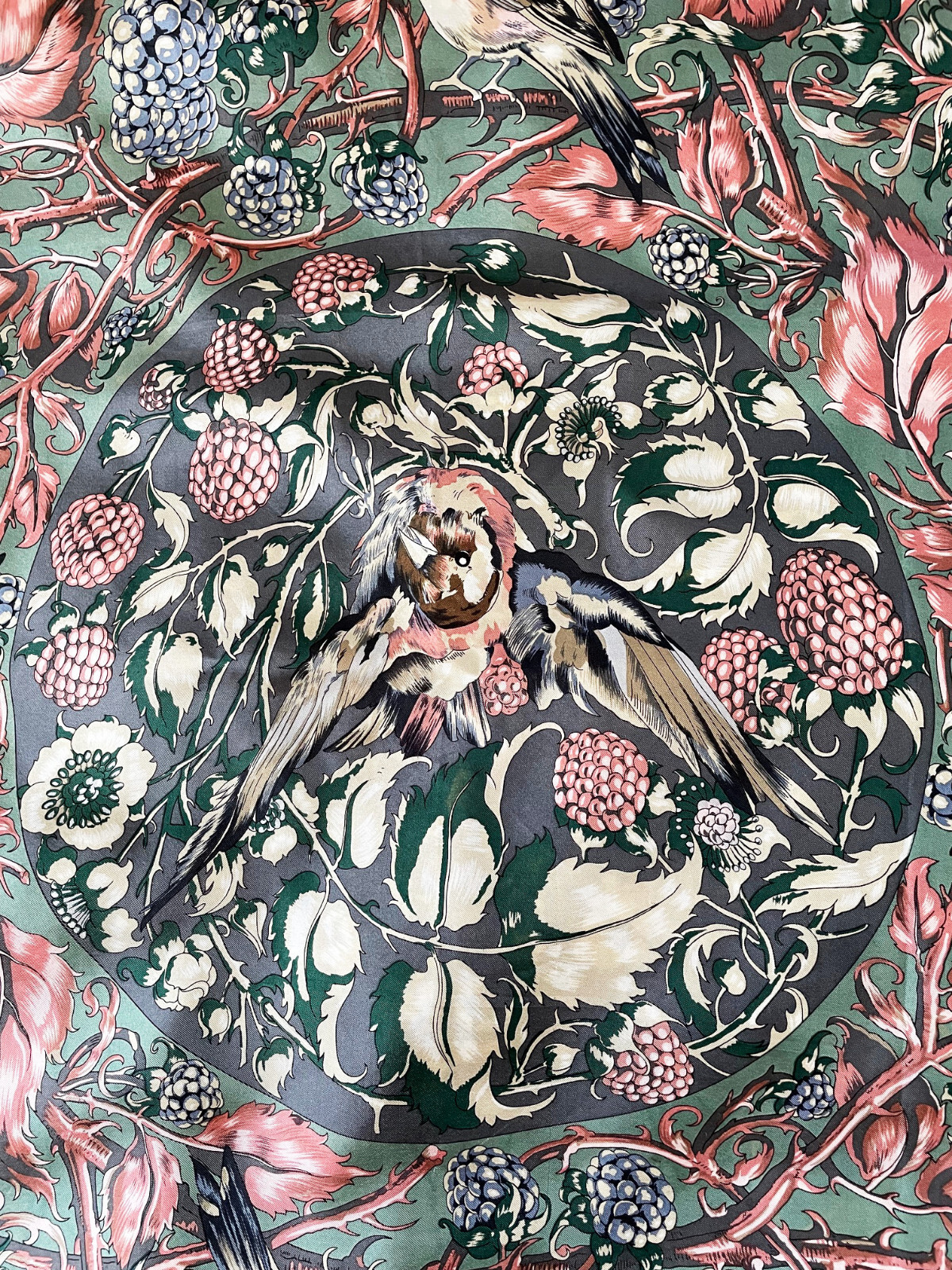 PERRY ELLIS Silk Scarf 35″Square Birds Red & Black Berries Bushes Vintage