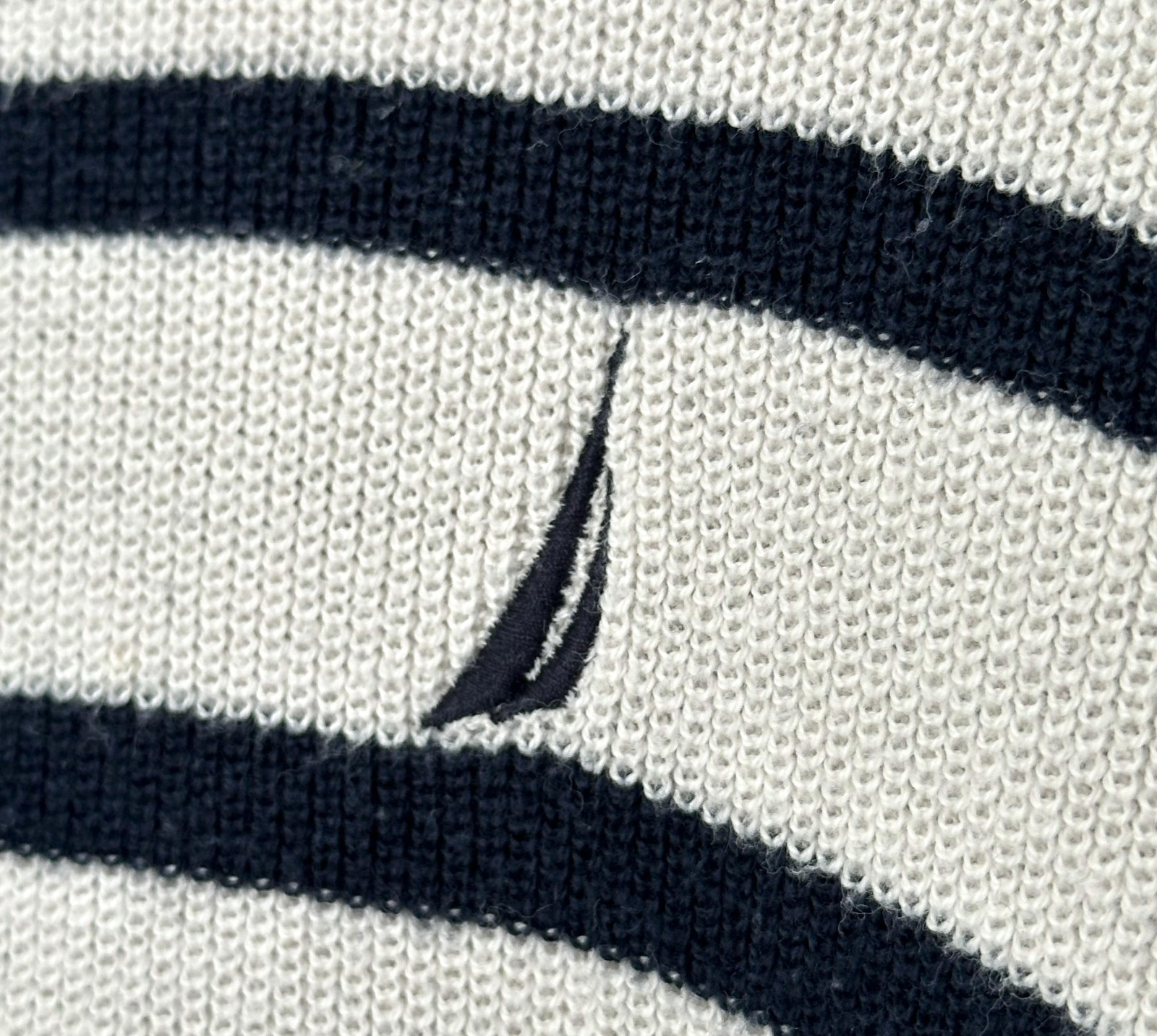 Nautica Navtech Men’s Large Striped Sweater Cream Navy Cotton Blend Crew Neck