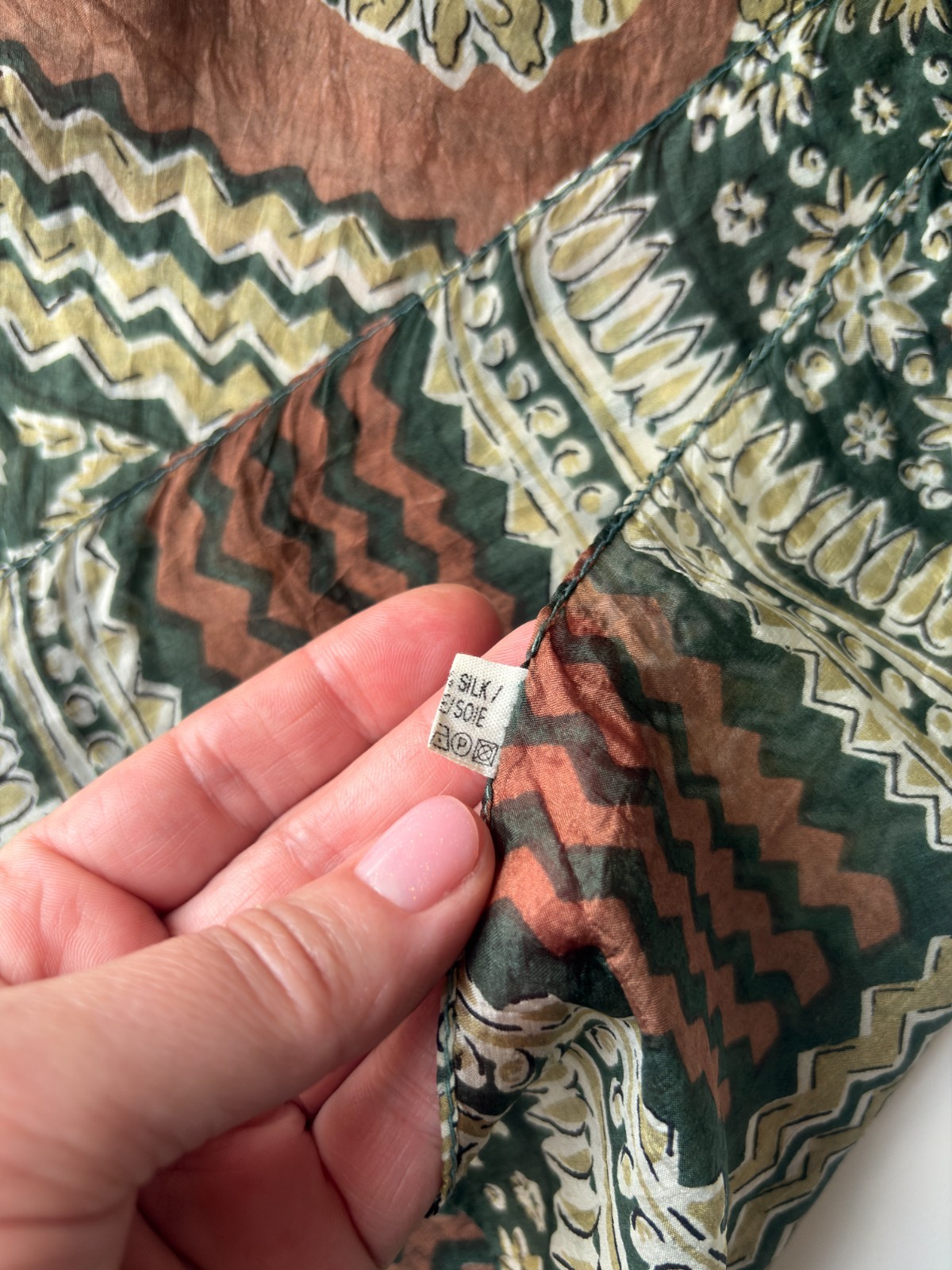 Vintage Silk Scarf Green Abstract Boho Ethnic Floral Designer Luxury Wrap, 34