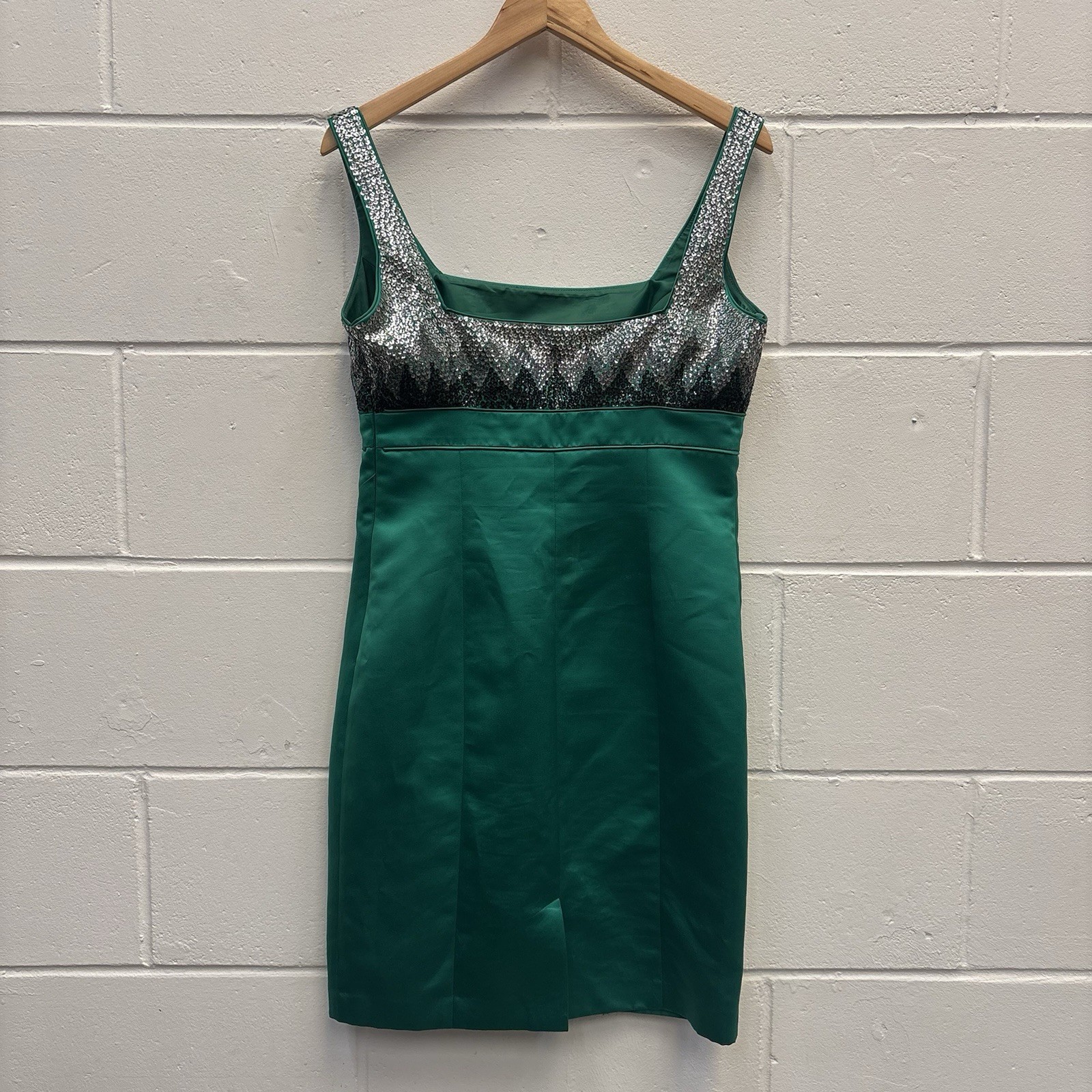 Debut Emerald Green Sequin Bodice Cocktail Party Dress Size 12 Occasion Prom