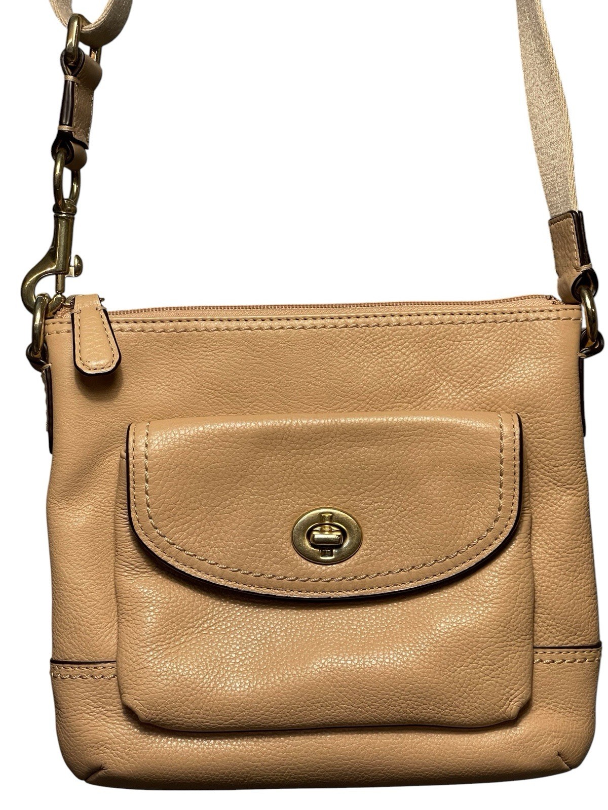 Coach Park Nude Leather Swingpack Crossbody Zip & Turn lock Brass Hardware Bag