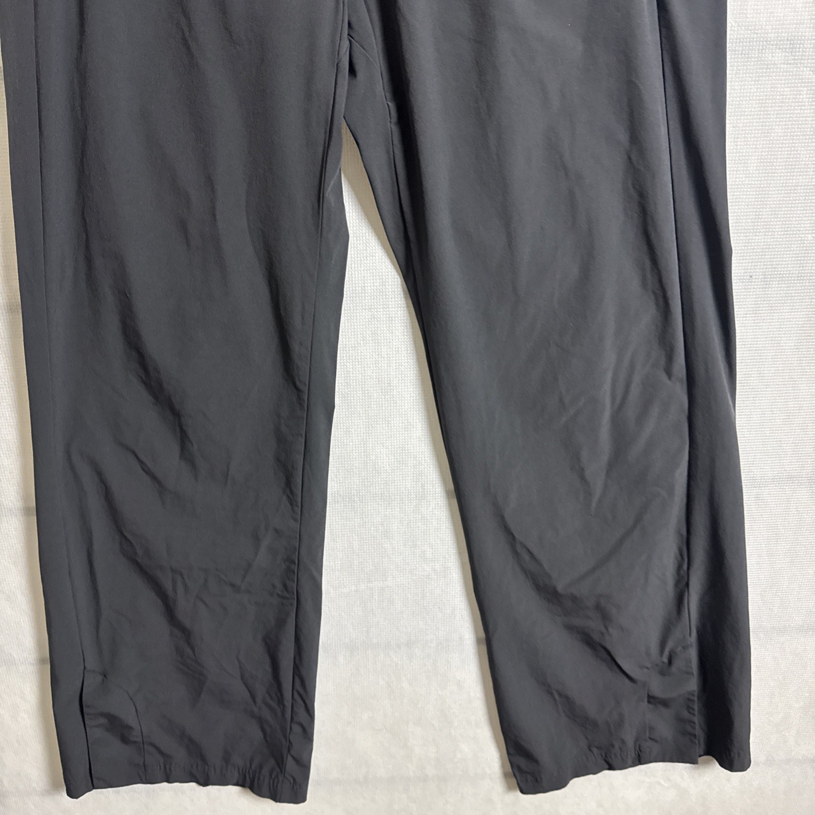 Paskho Men’s Size Large Gray Nylon Relaxed Straight Leg Pants