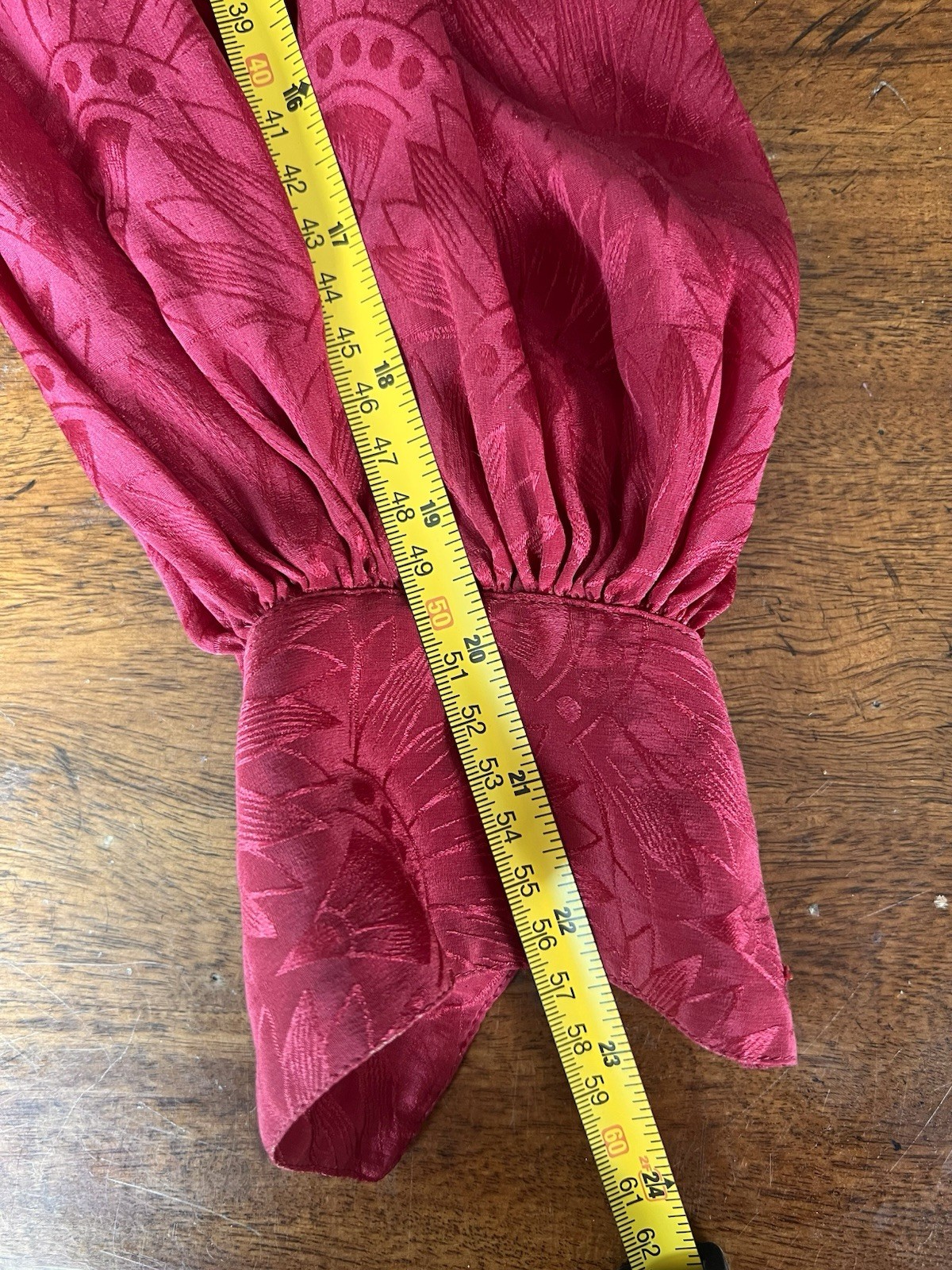 Emanuel Ungaro Vintage Silk Size 4 Button Down Red Italian Opalescent Buttons