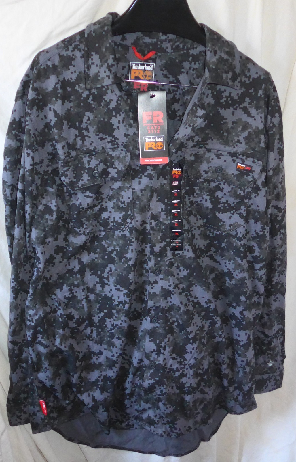 Timberland PRO Men’s Digi Camo Flame-Resistant Button Shirt Size XL Black Gray