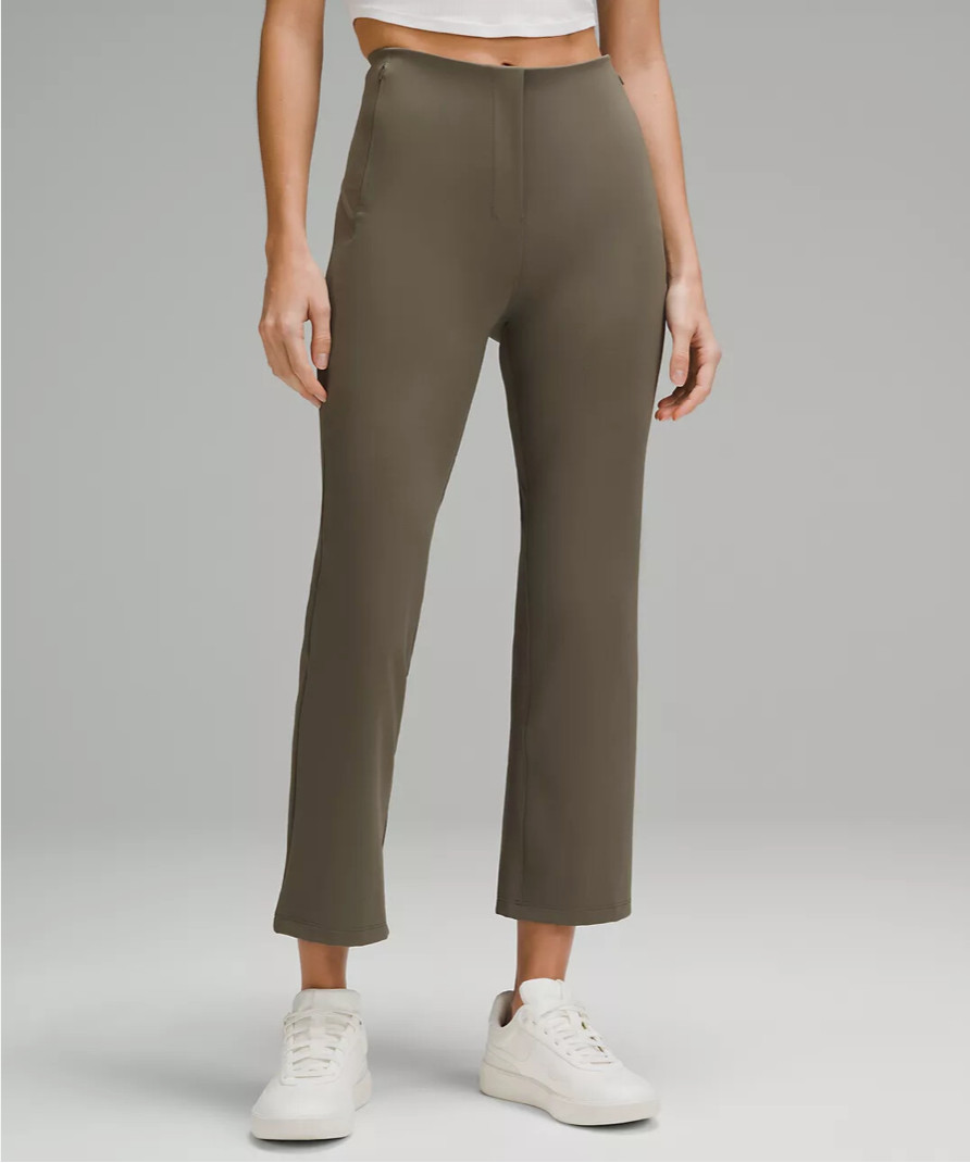 NWT Lululemon Smooth Fit Pull On High Rise Crop Pants – Retail $148