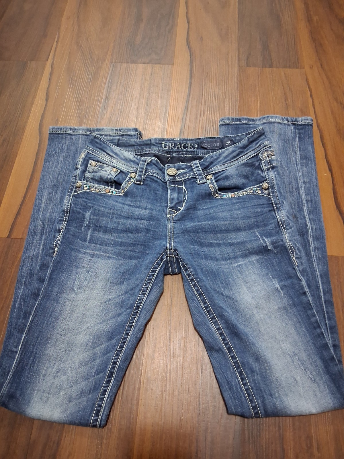 Grace in La Rhinestone Embellished boot cut jean size 28