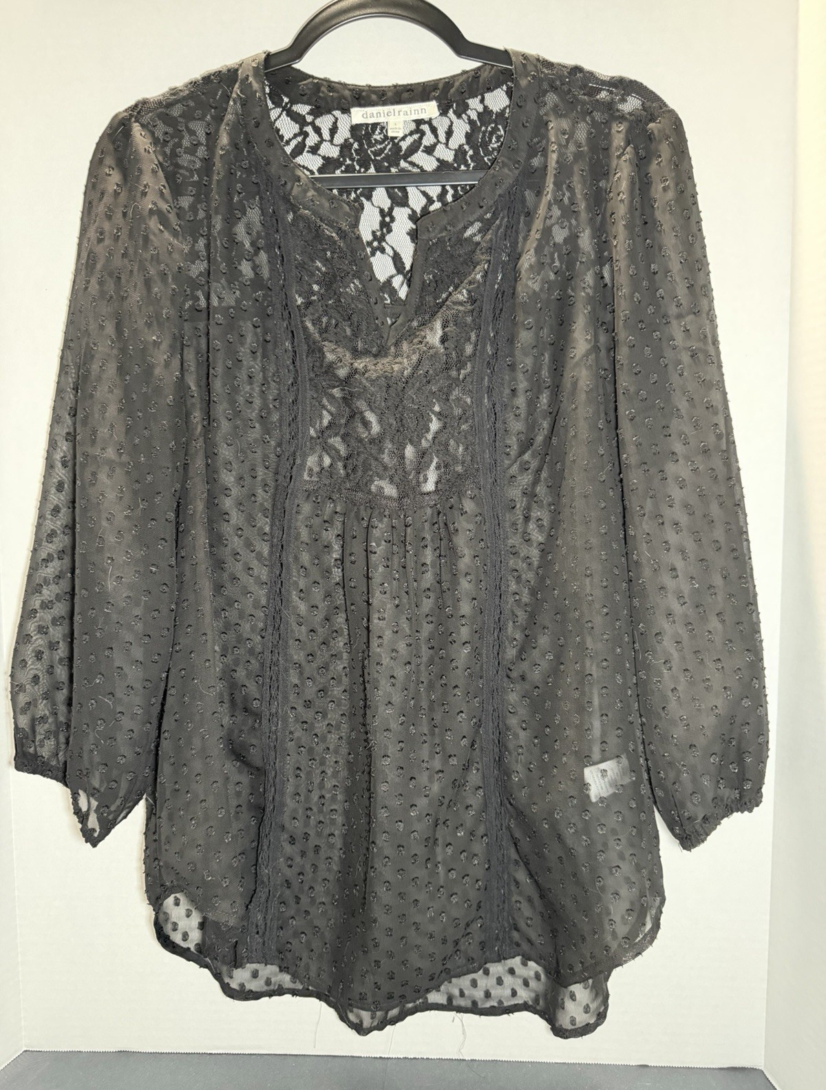 danielrainn Women’s L Black Sheer Lace V-Neck 3/4 Sleeve Pullover Blouse