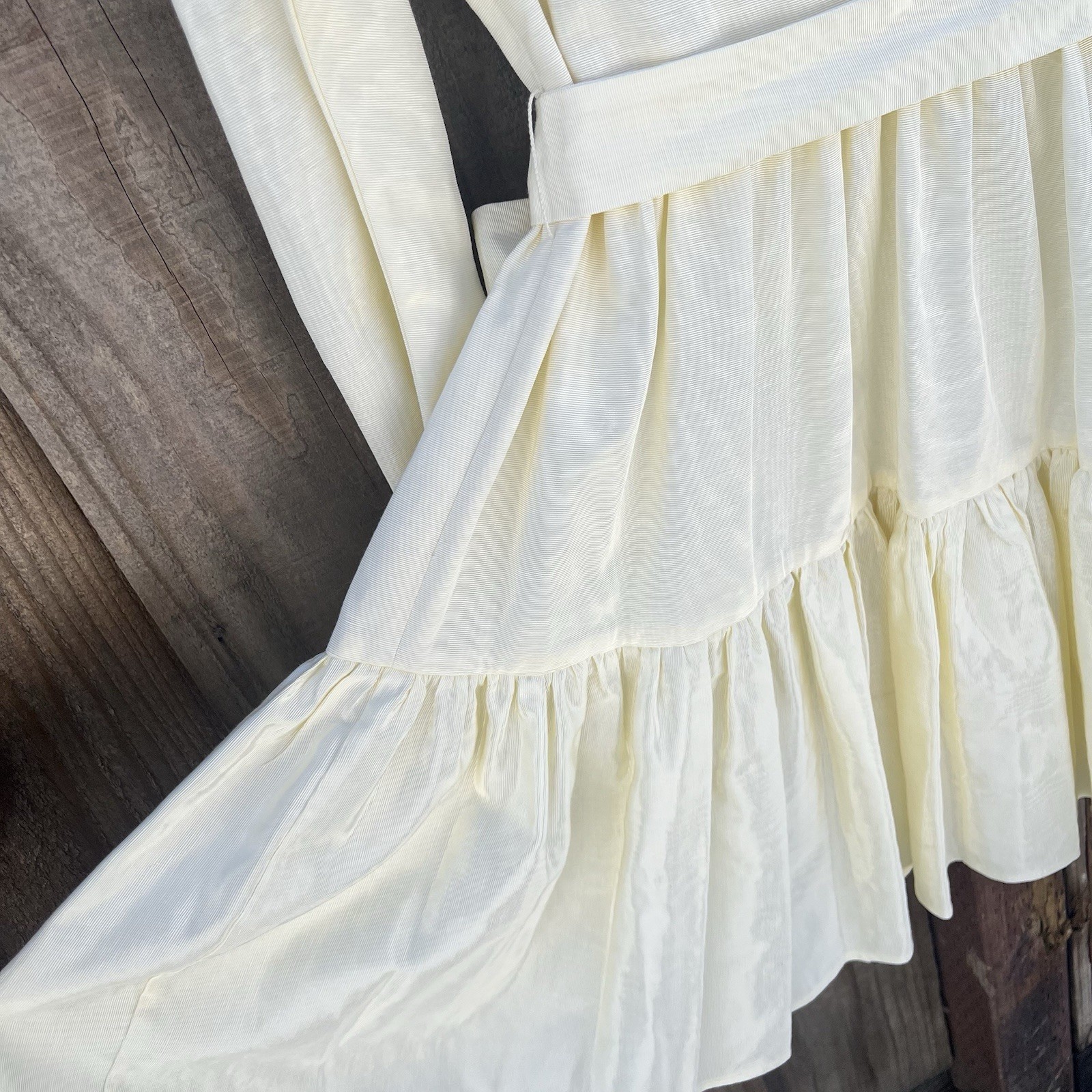 Batsheva Sadie Tiered Cream Ruffled Moire Mini Dress Faux Pearl Size 4-6 NWT