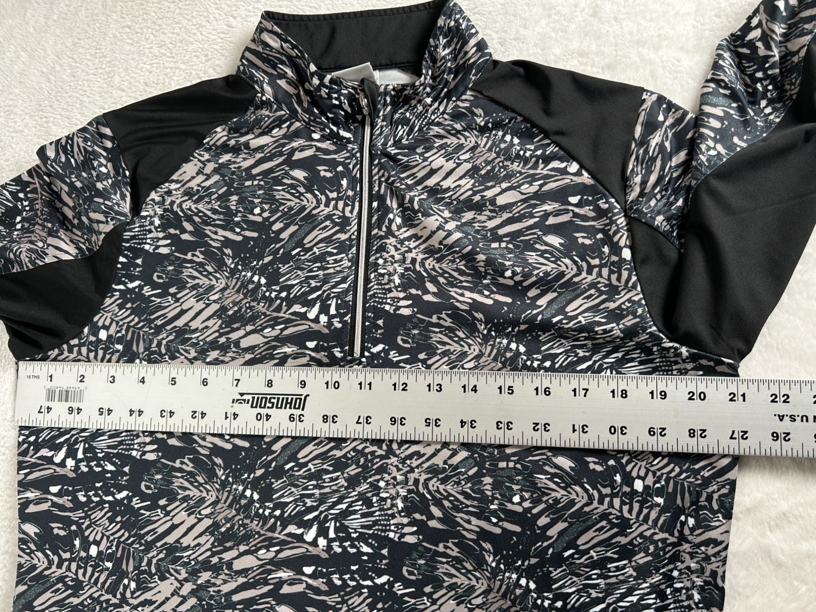 Daily Sports Women’s 1/4 Zip Long Sleeve Activewear Top Black White Abstract XL