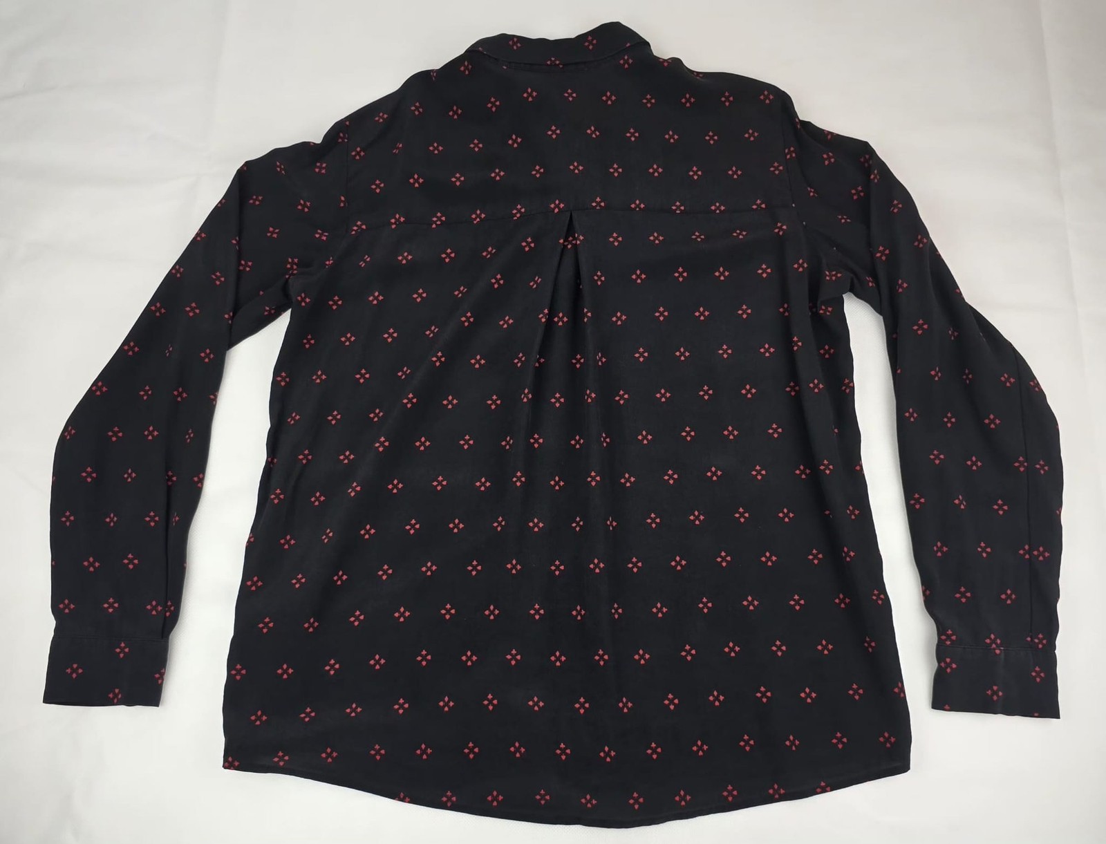 & Other Stories Silk Blouse Black Red Print Hidden Button Long Sleeve Shirt