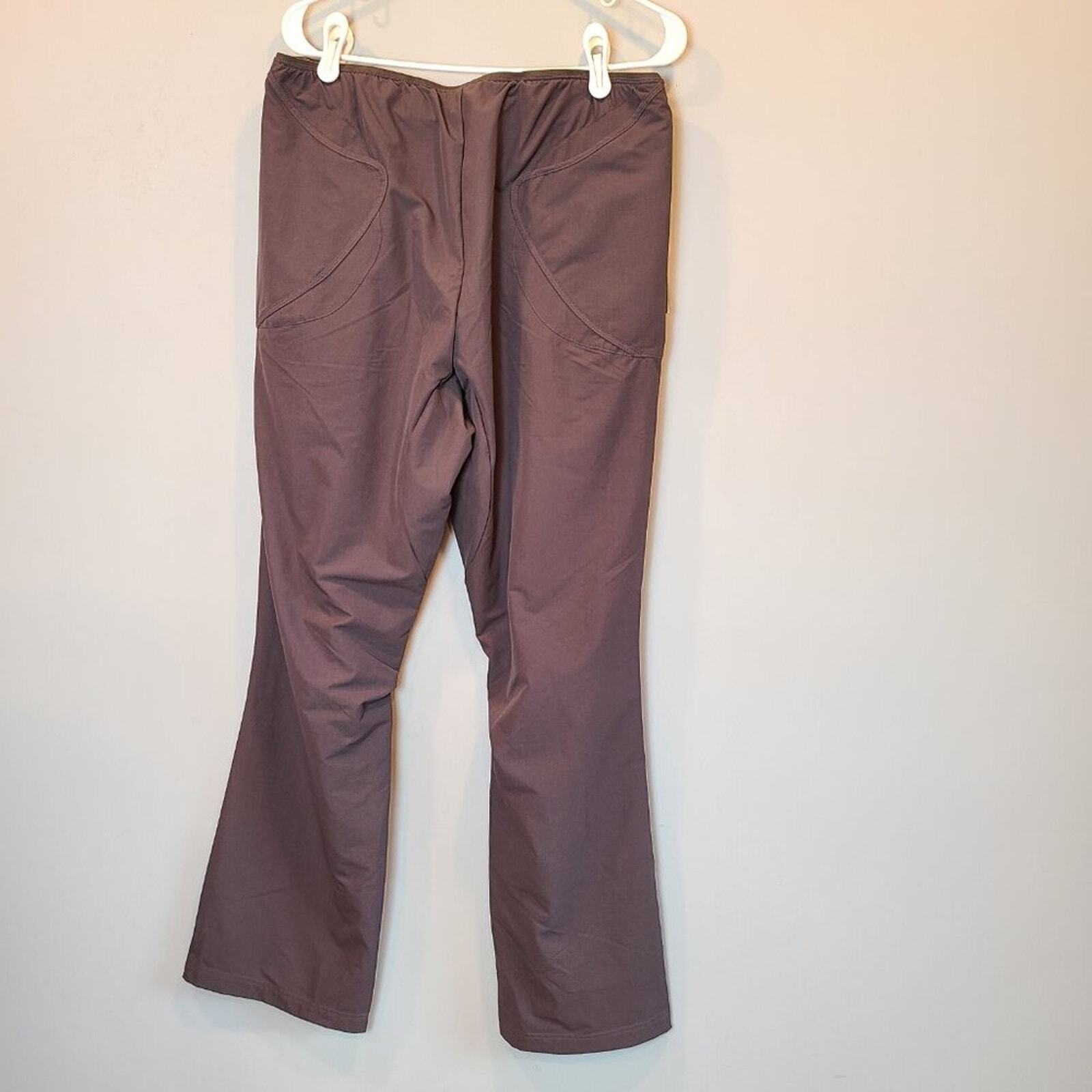 Paskho Pants NWT Nylon Pant Mens Small Chocolate Brown