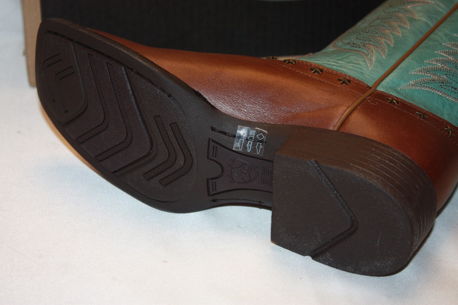 NEW! NIB! ARIAT Dark Bay Glazed Turquoise Leather HONOR Square Toe Boots $260