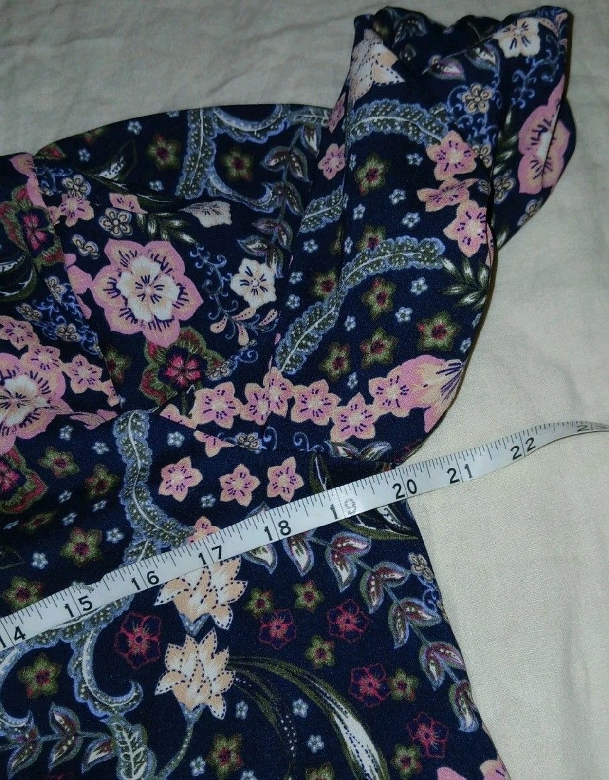 Ann Taylor Loft Japanese Floral Top Sz M/Petite Navy/Pink Artsy Bell Sleeve Boho