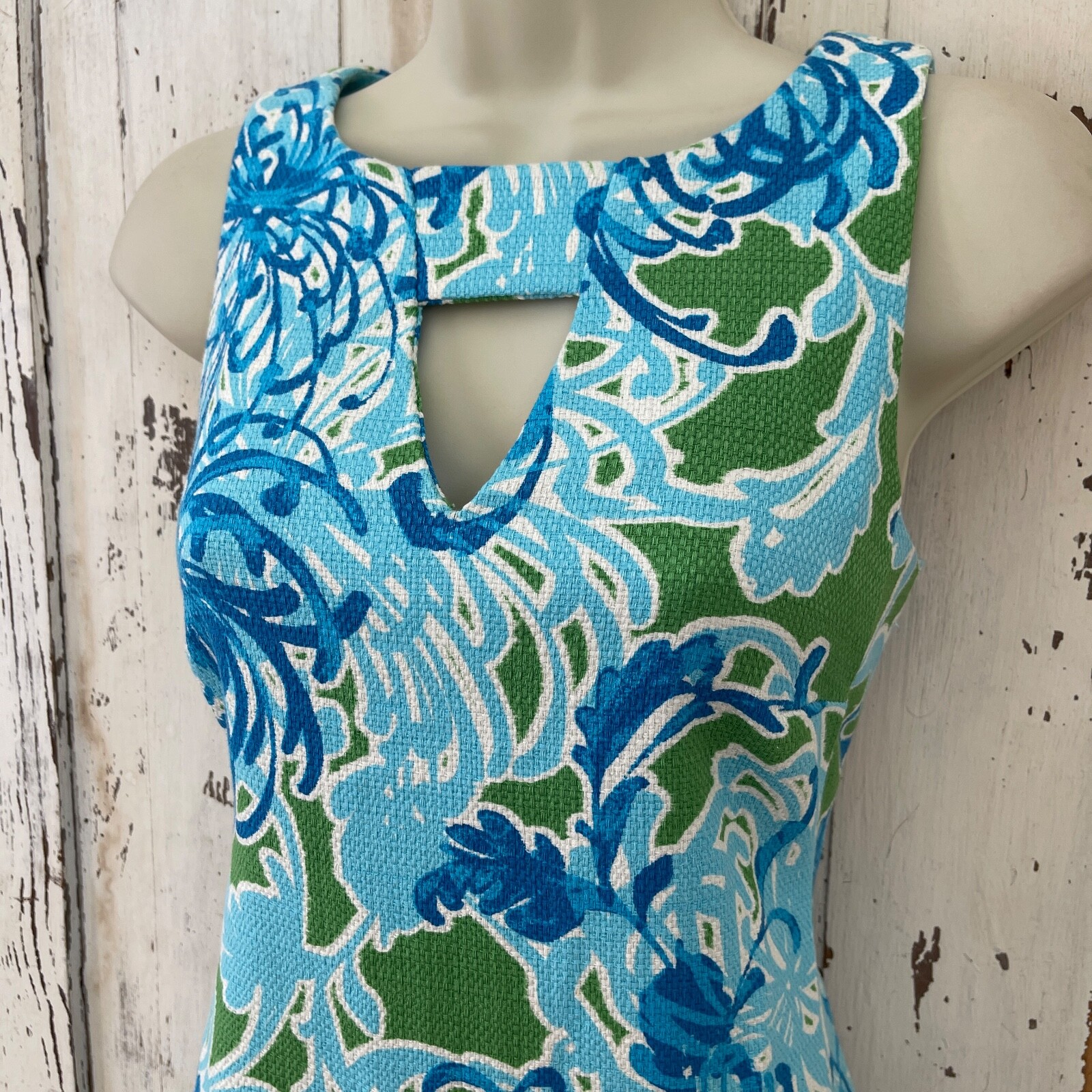 Taylor Size 2 Woman’s Blue Green White Floral Pocketed Sleeveless Summer Dress