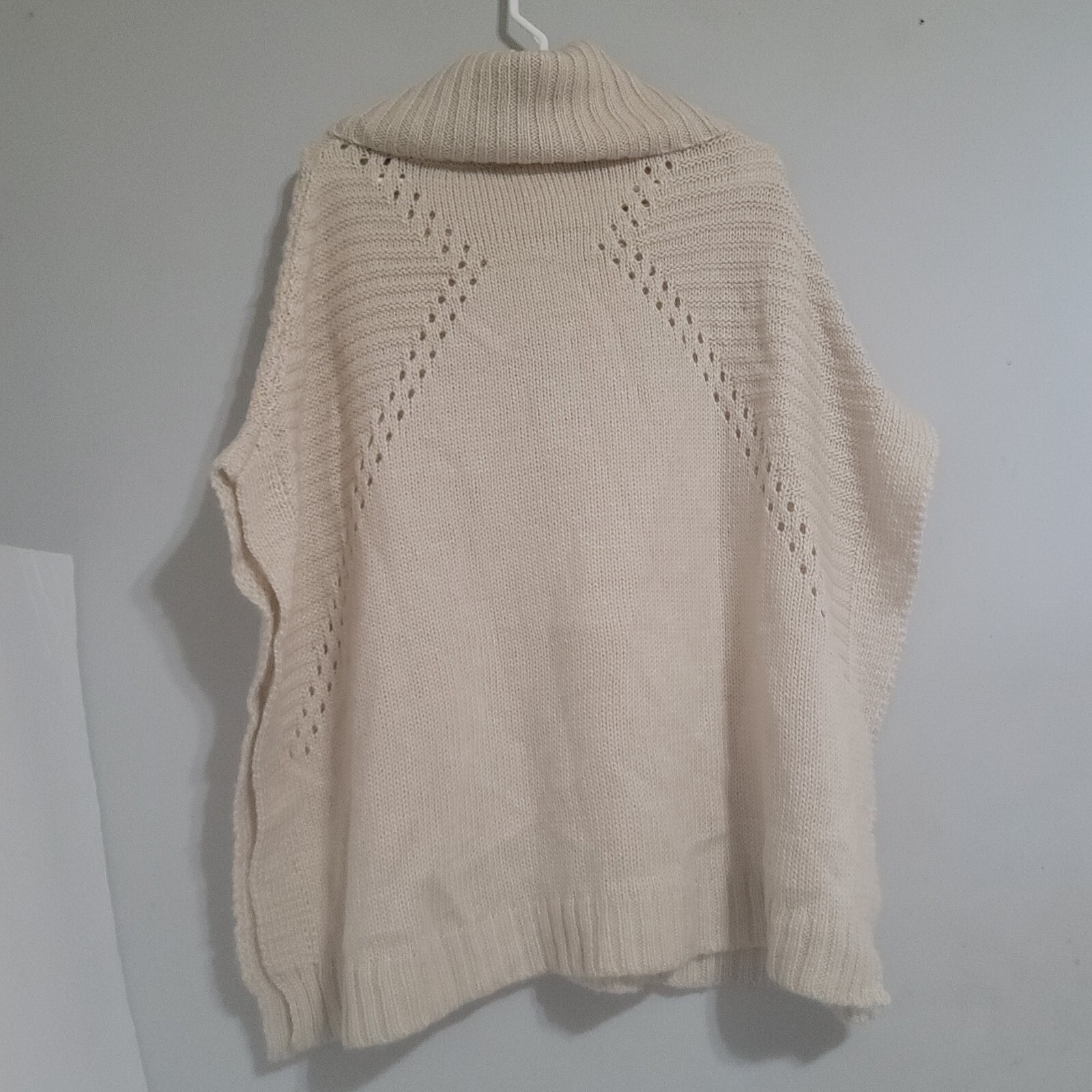 Sweater Poncho Cream Size Small Wool Boho Western Southwest Oversized LA Made