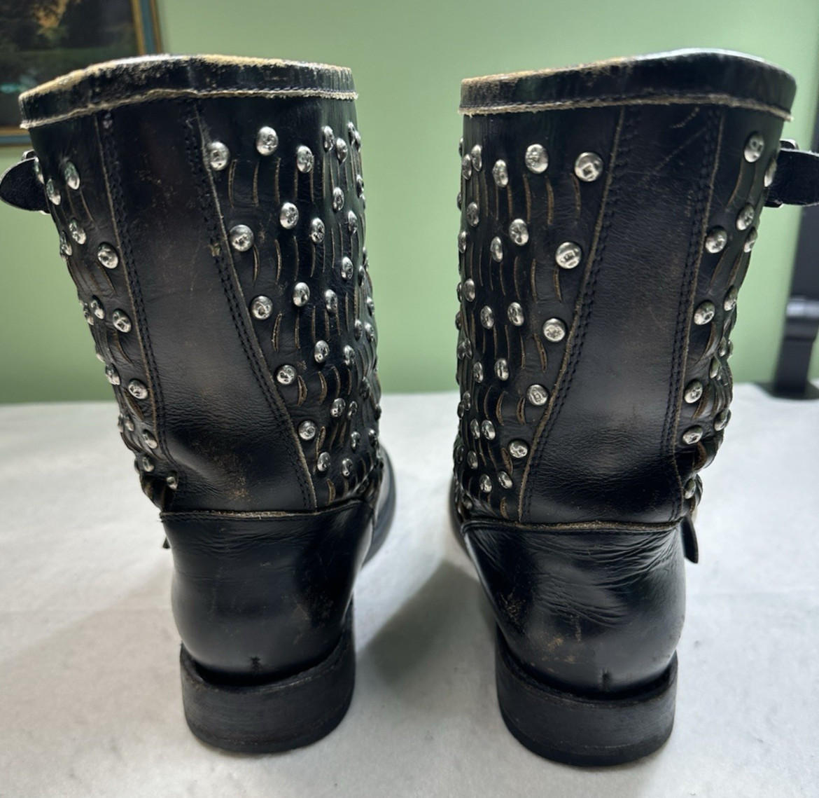 Frye Jenna Cut Stud Short Moto Boots Wms Size 9.5B, Retail $428 Distressed Black