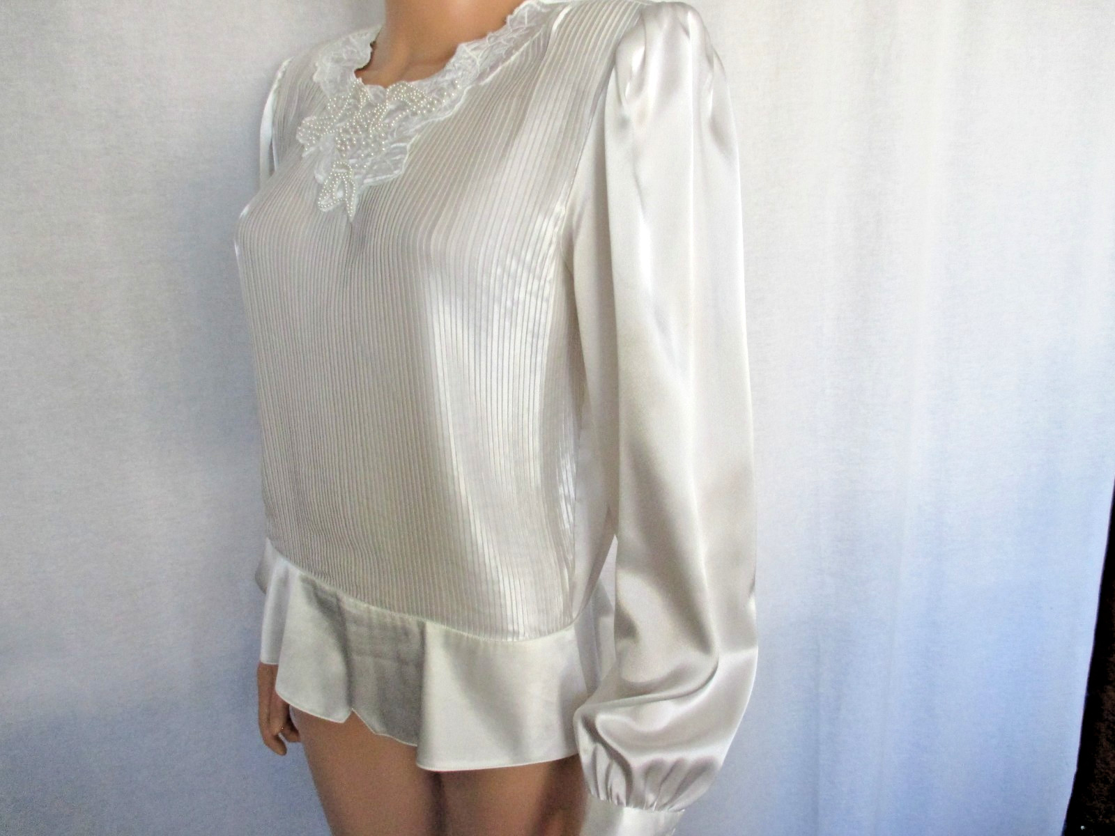 Vintage Nicola Blouse Size 14 White Pleated Front Beaded Neckline Polyester