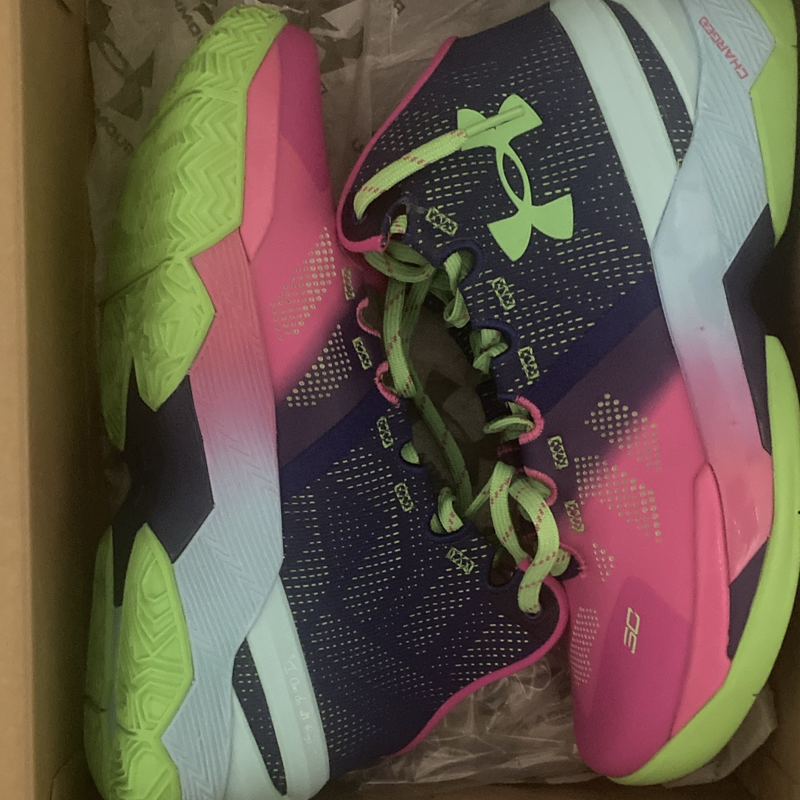Curry 2 men’s size 9 Northern Lights Under Armour Basketball Shoes