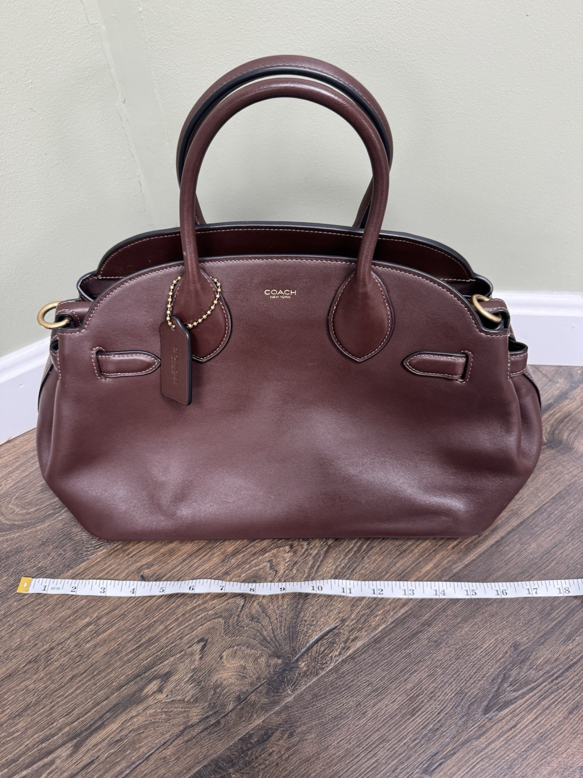 Coach Empire Carryall 35 in Maple