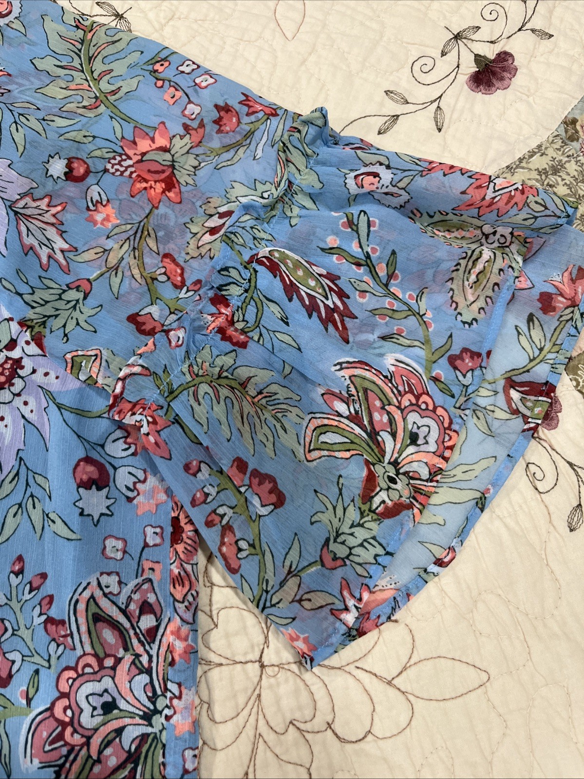 LOFT Blouse Top Women’s Size L Blue Floral Bell Sleeves Ties In Front Lined
