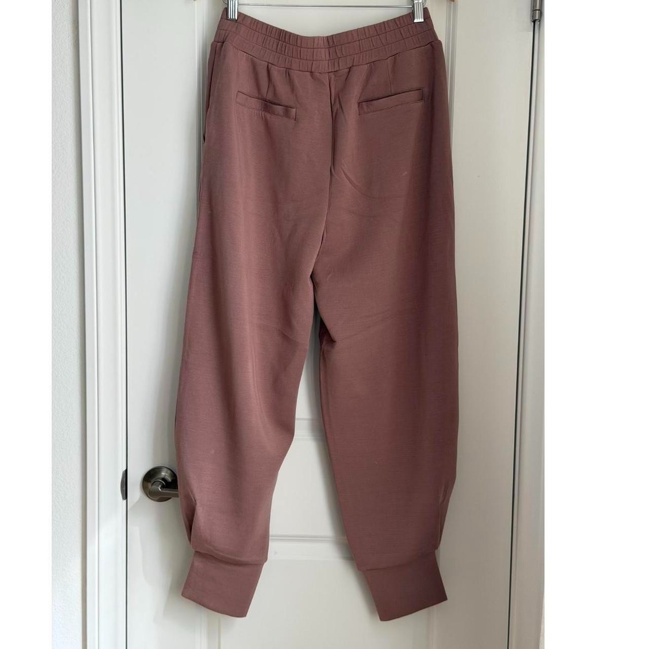 Varley The Relaxed Pant 27.5″ in Antler, Size Large