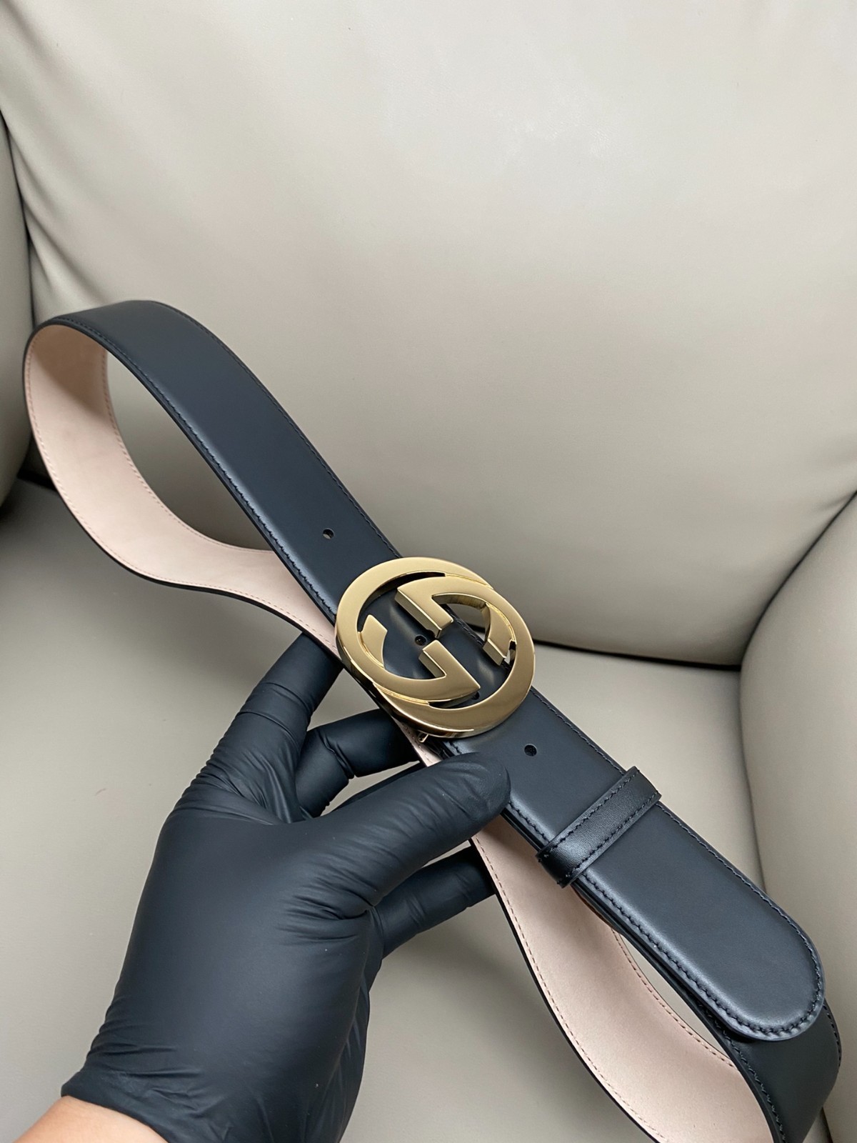 100% Authentic Gucci Black Leather Belt